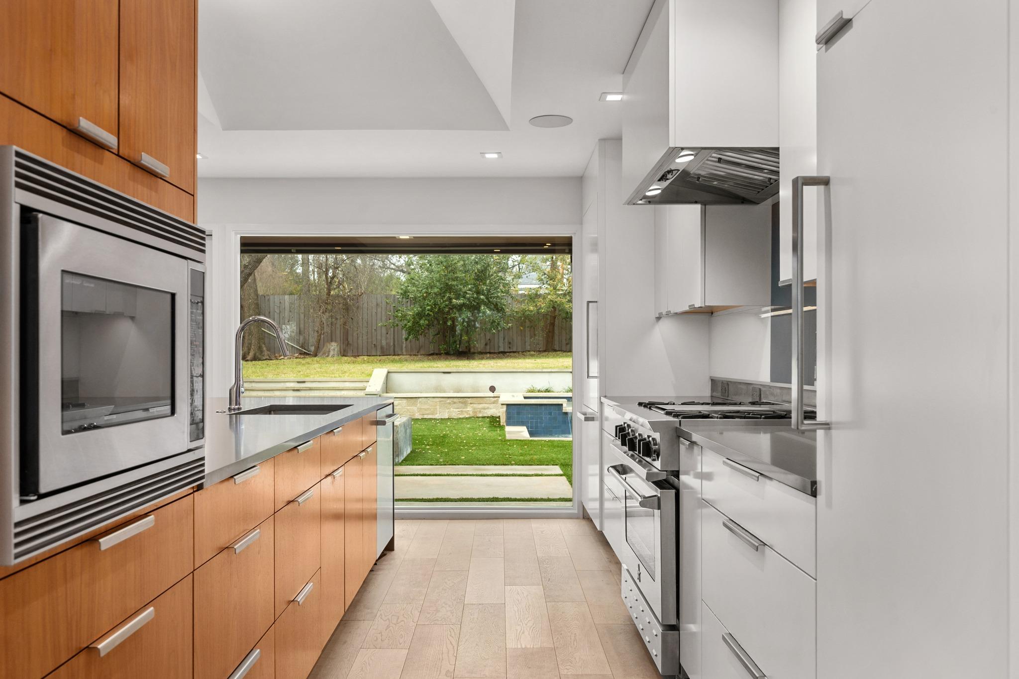 403 Brookhaven Trl, Austin, TX 78746