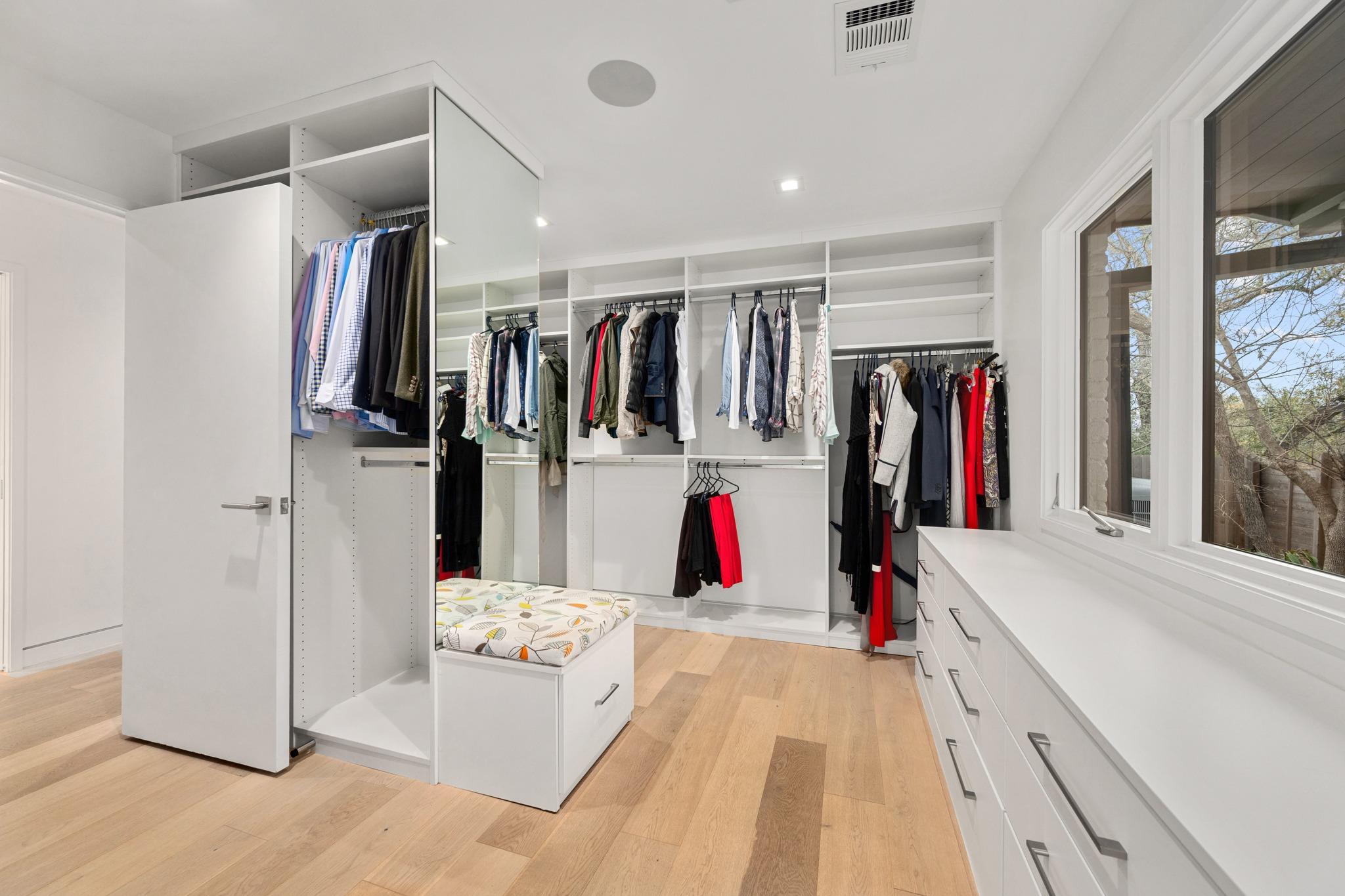 403 Brookhaven Trl, Austin, TX 78746