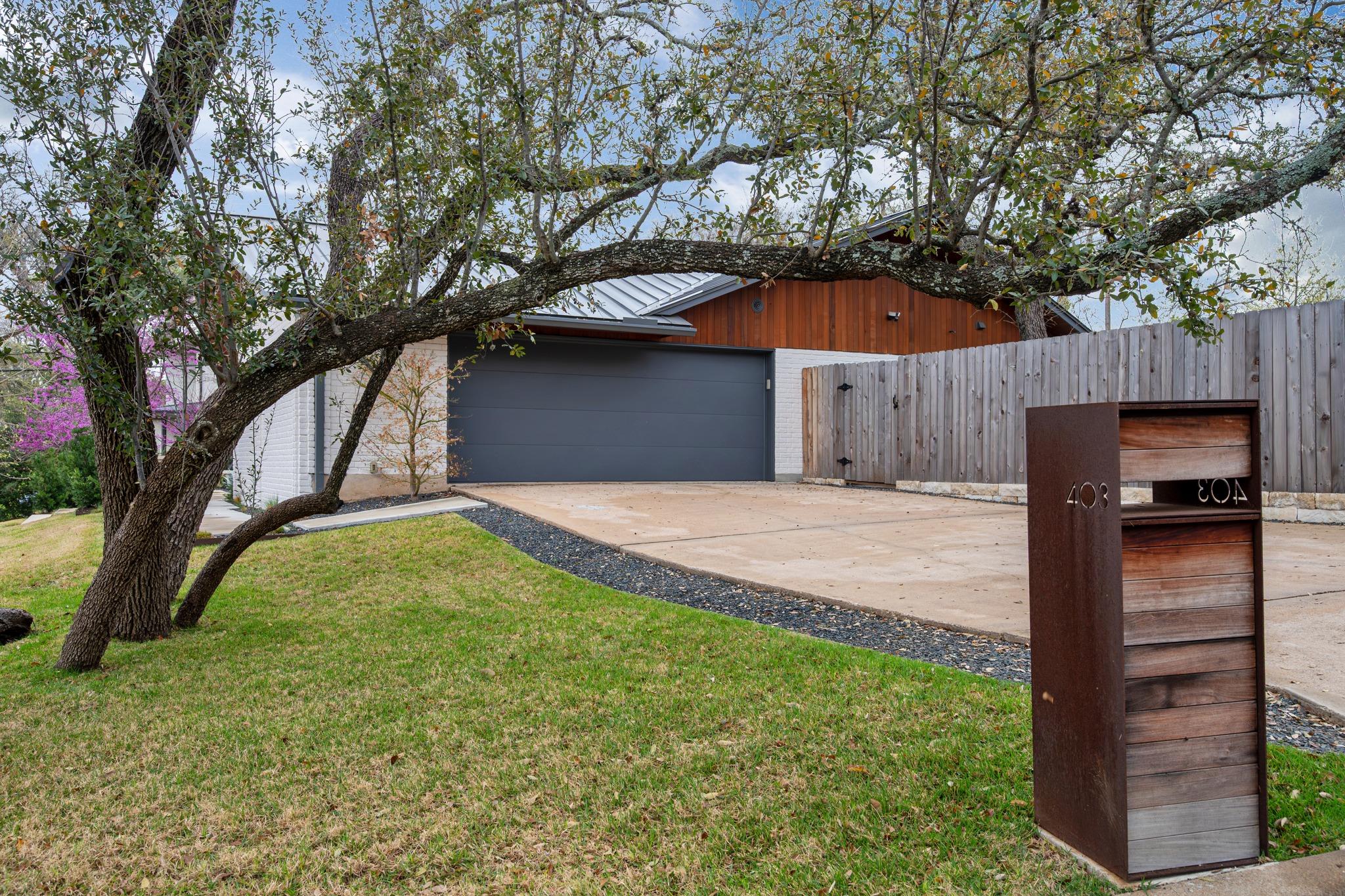 403 Brookhaven Trl, Austin, TX 78746