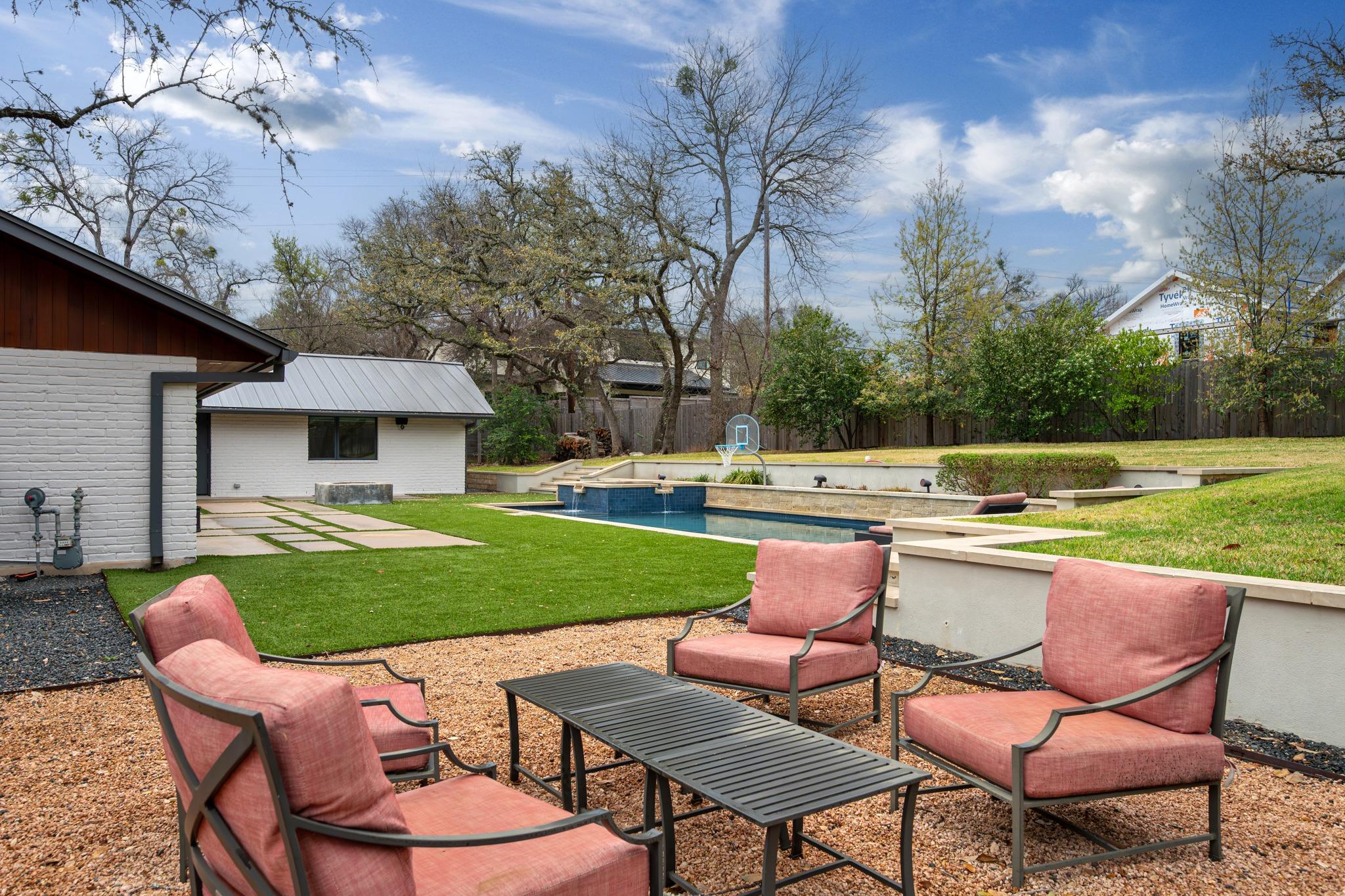 403 Brookhaven Trl, Austin, TX 78746