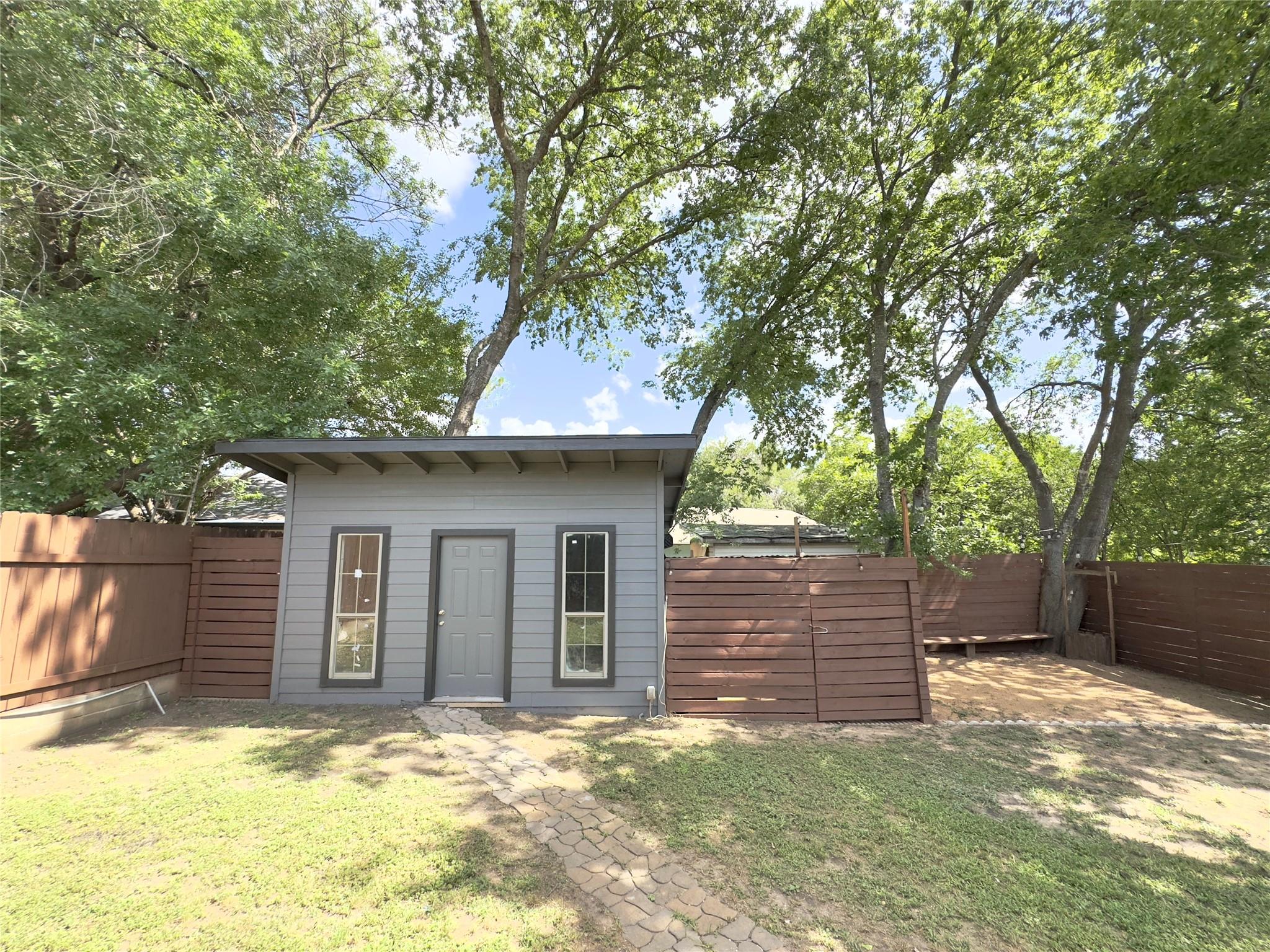 4503 E Stassney Ln, Austin, TX 78744