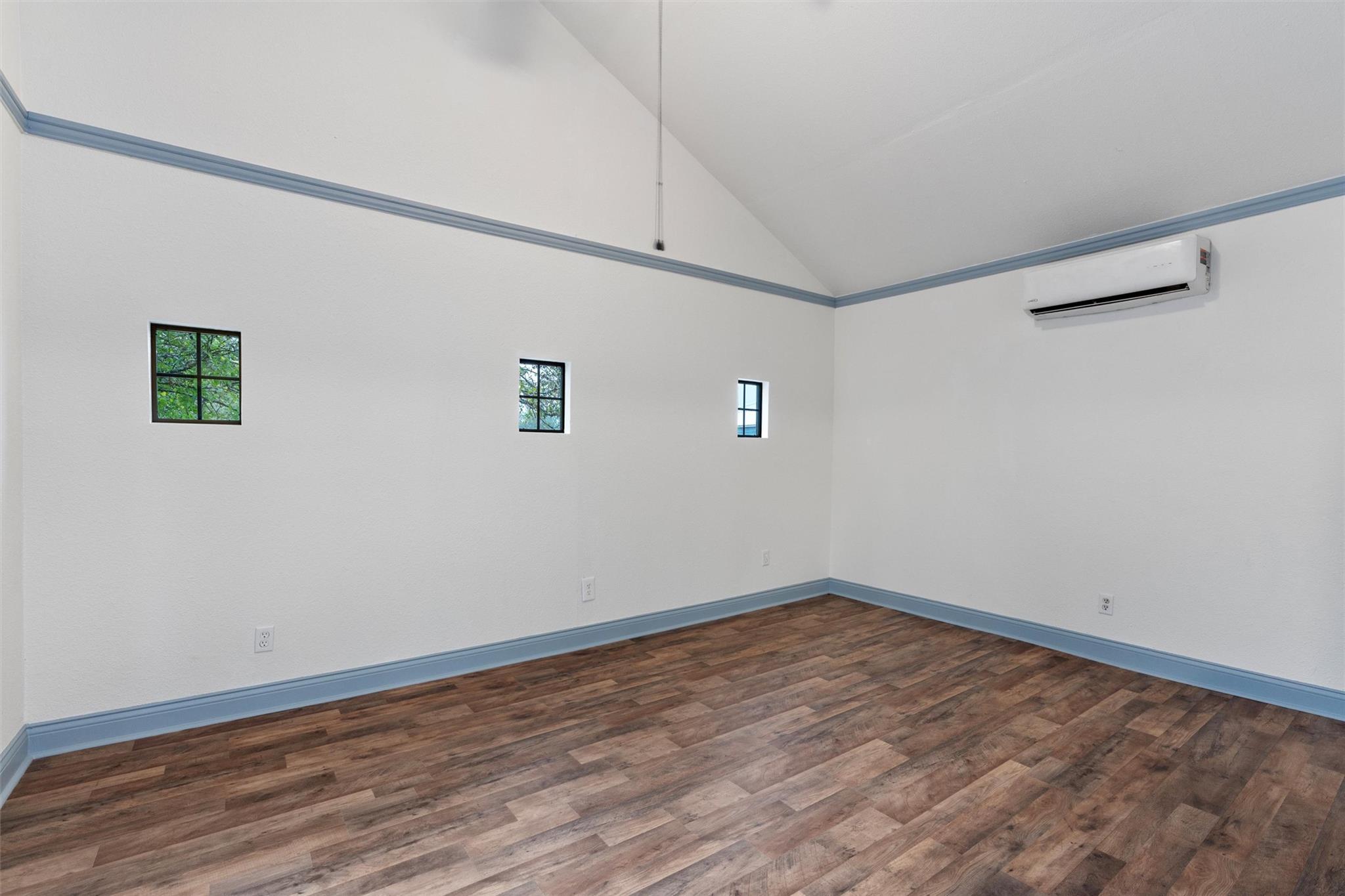 1100 High Rd, San Marcos, TX 78666