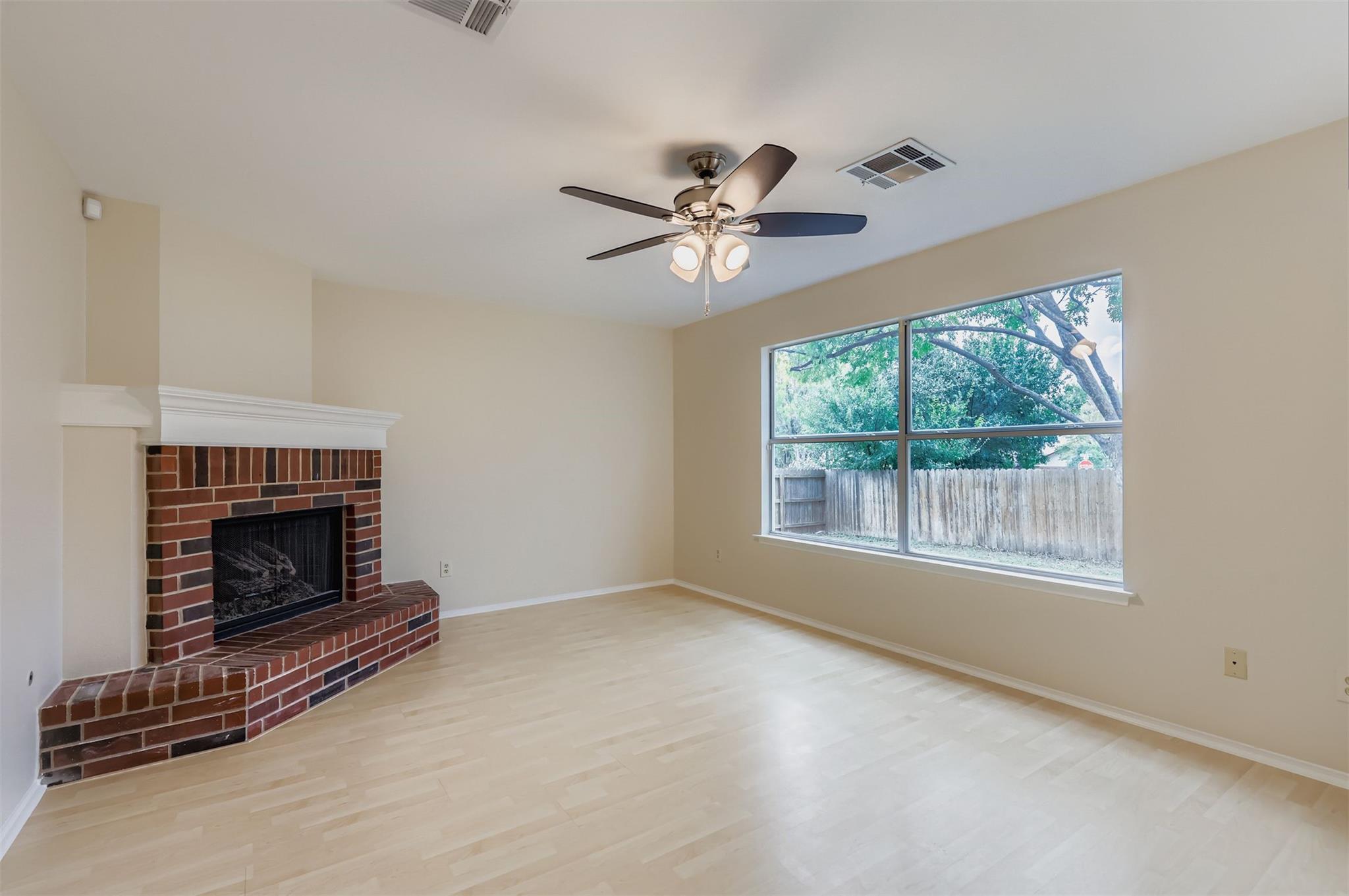 16901 Tomcat Dr, Round Rock, TX 78681