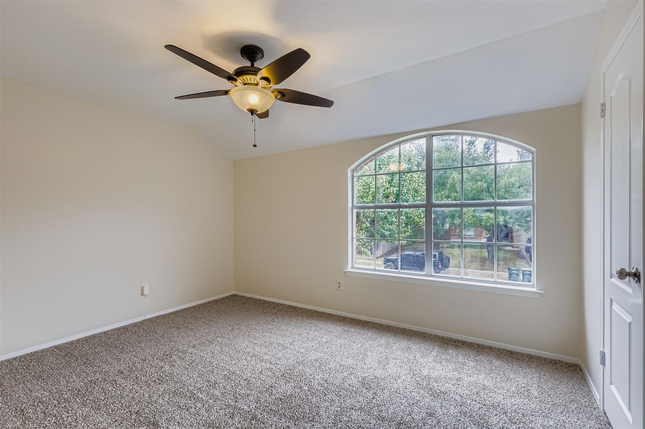 16901 Tomcat Dr, Round Rock, TX 78681