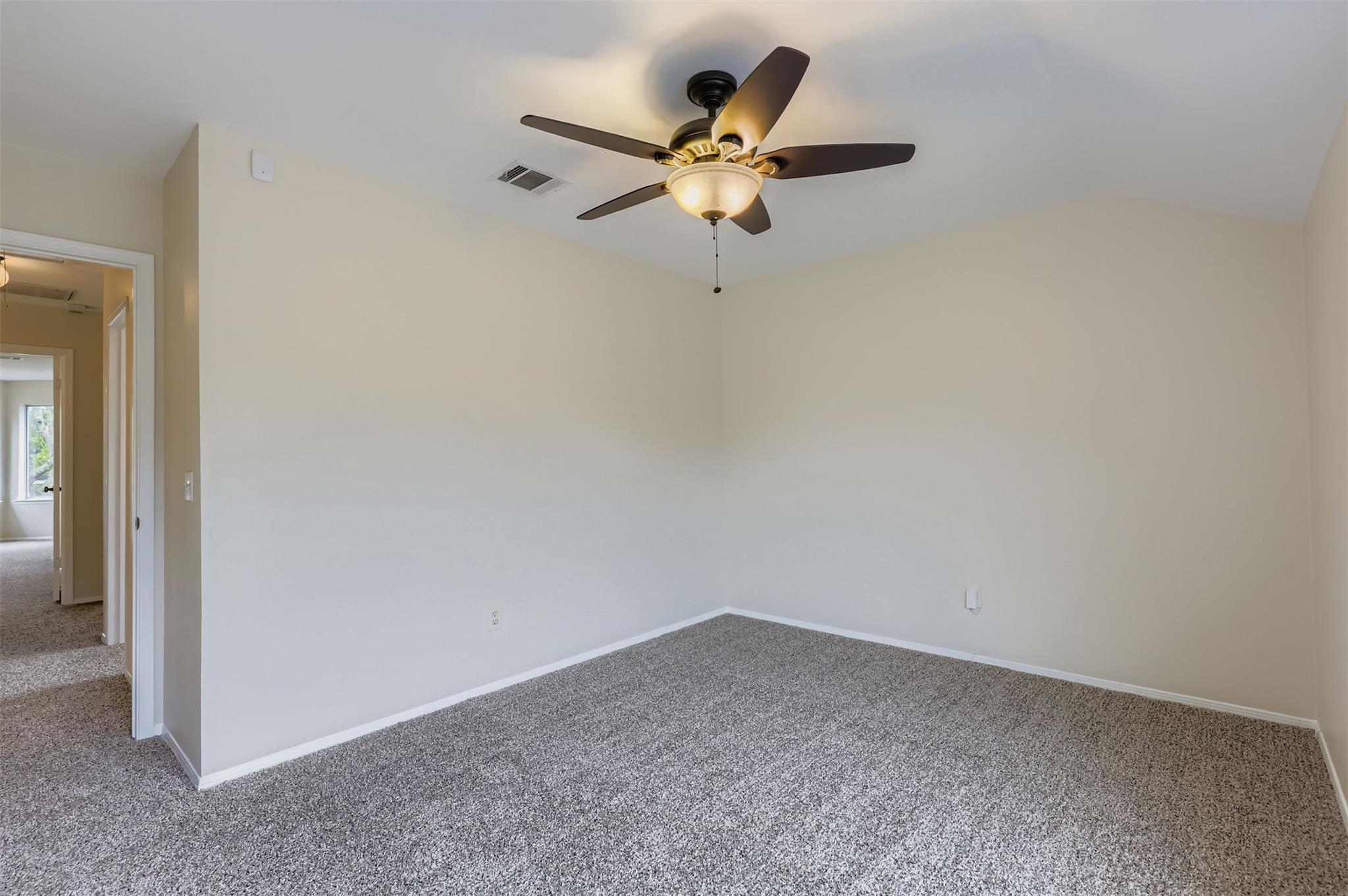 16901 Tomcat Dr, Round Rock, TX 78681