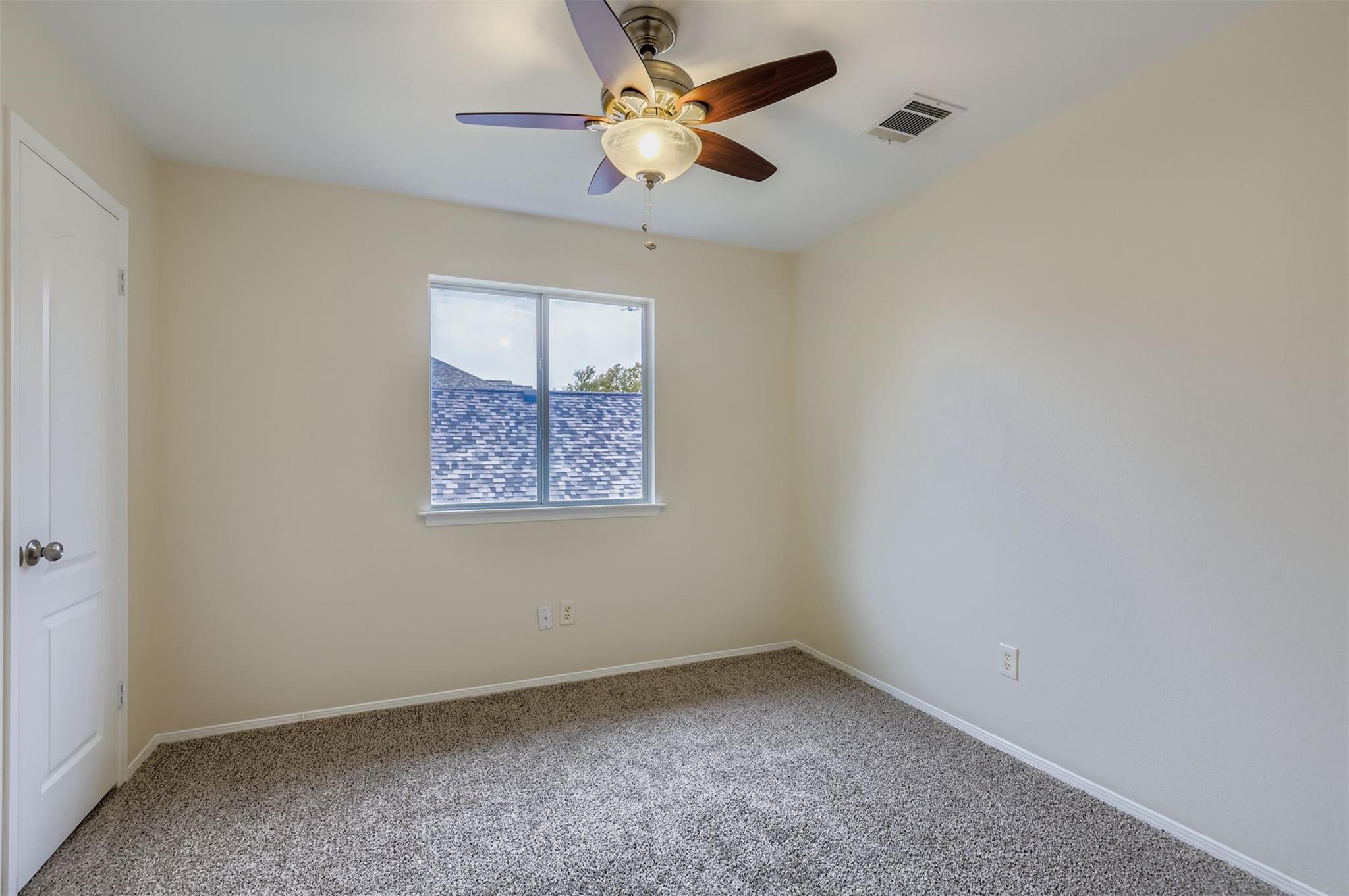 16901 Tomcat Dr, Round Rock, TX 78681