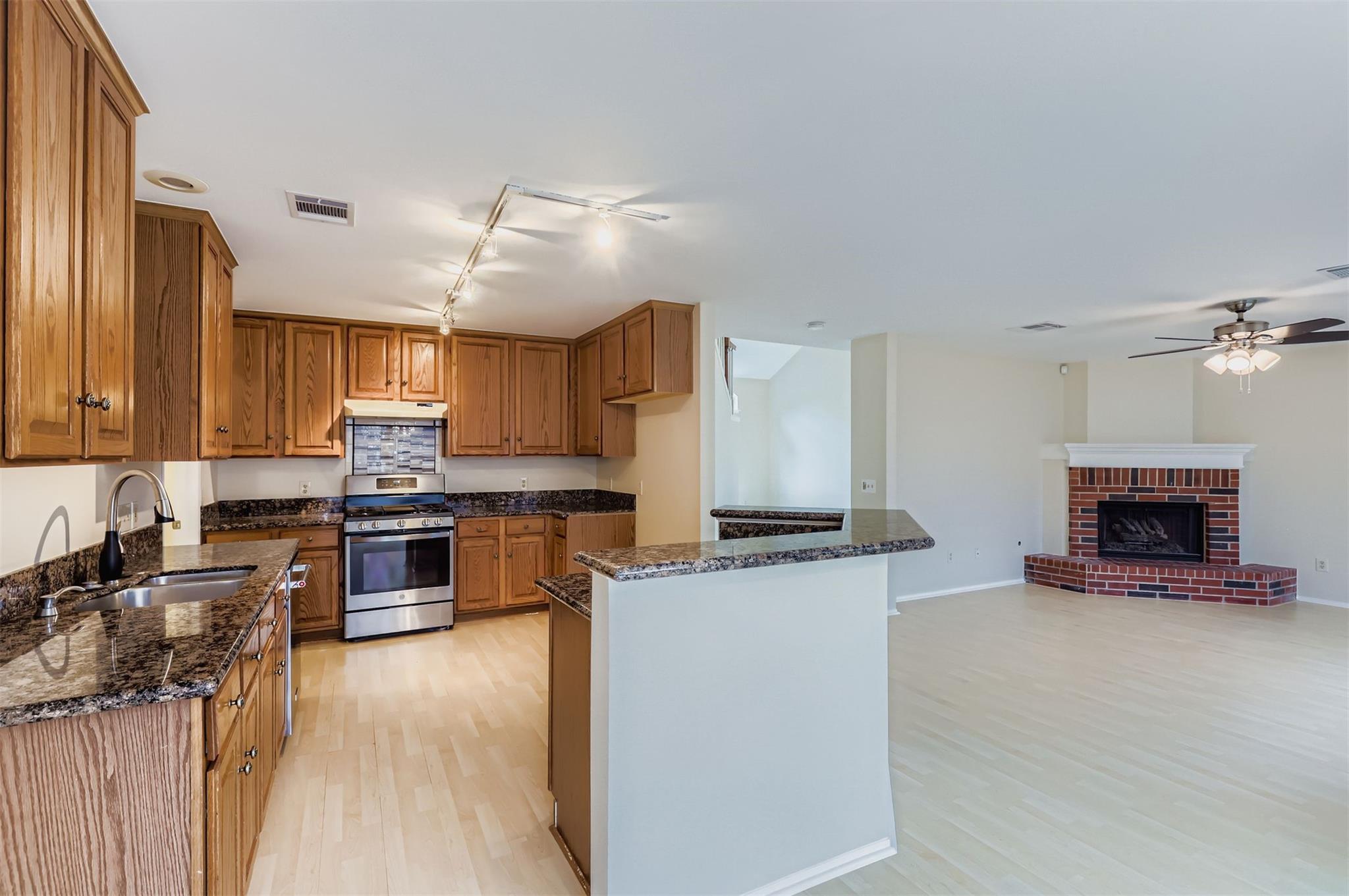 16901 Tomcat Dr, Round Rock, TX 78681