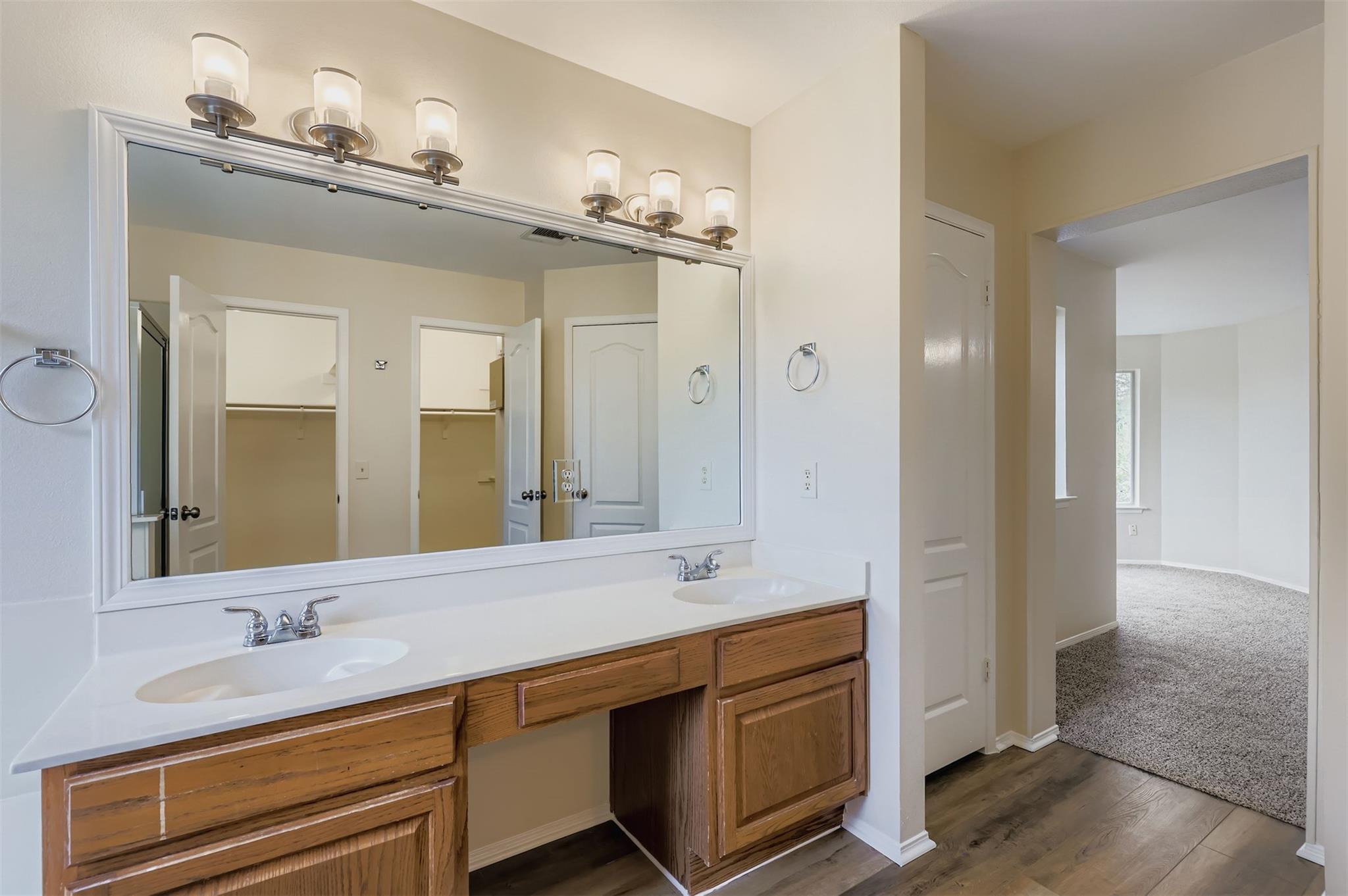 16901 Tomcat Dr, Round Rock, TX 78681