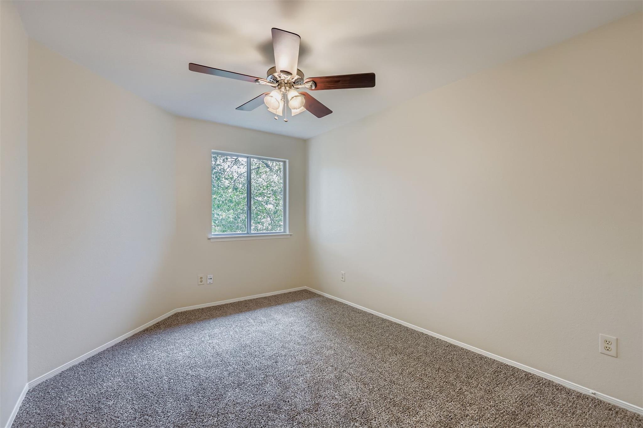 16901 Tomcat Dr, Round Rock, TX 78681