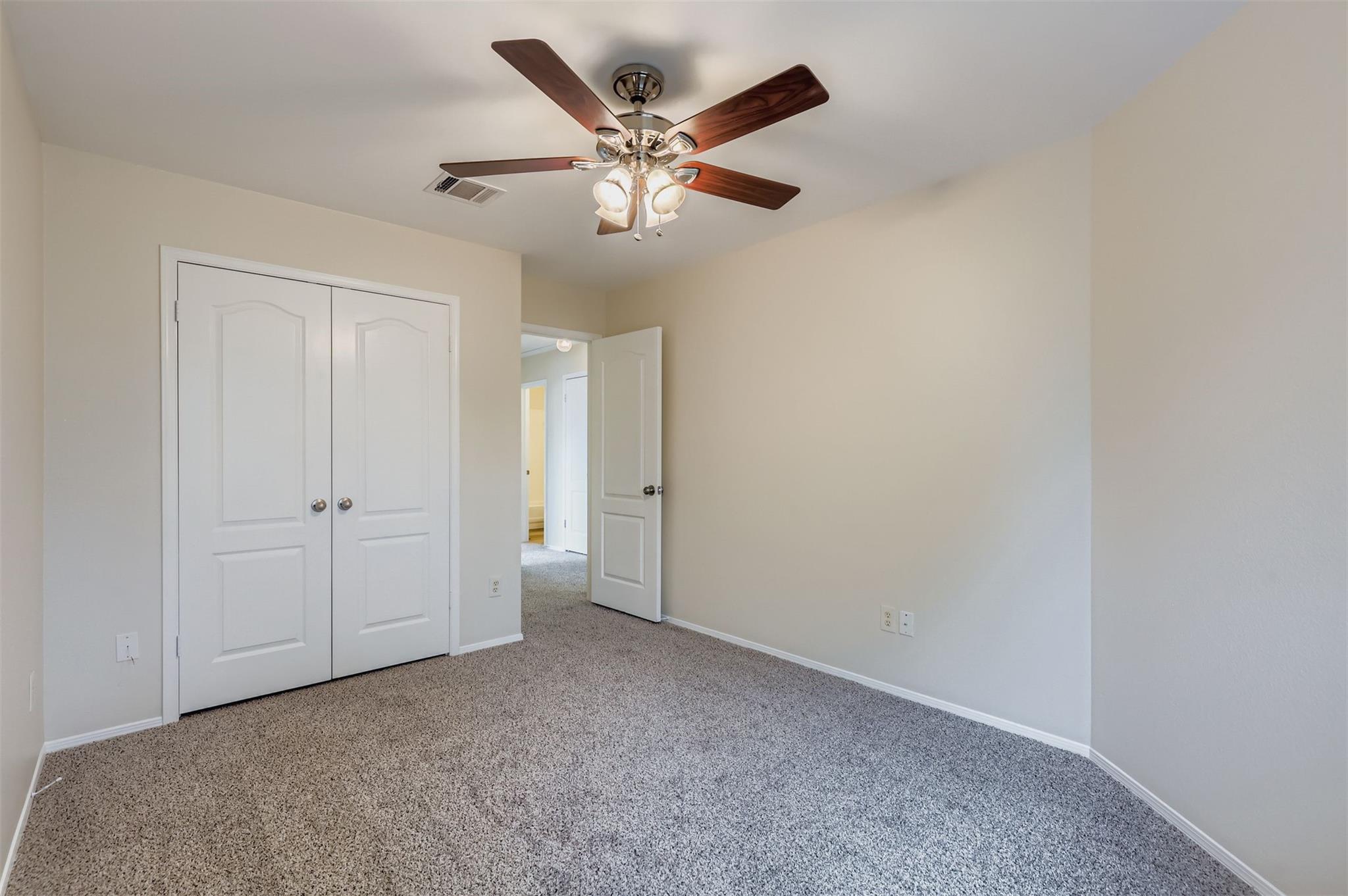 16901 Tomcat Dr, Round Rock, TX 78681