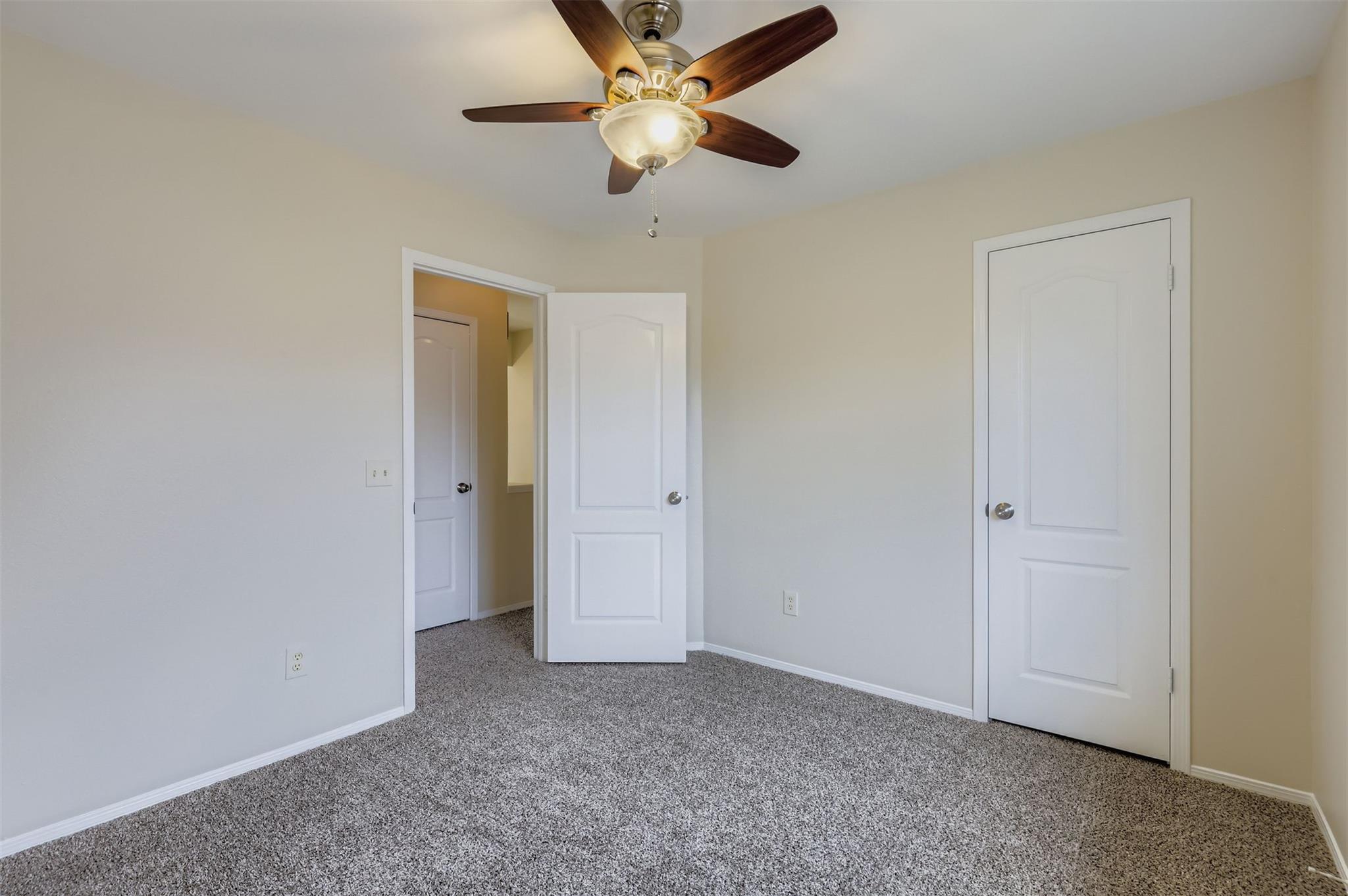 16901 Tomcat Dr, Round Rock, TX 78681