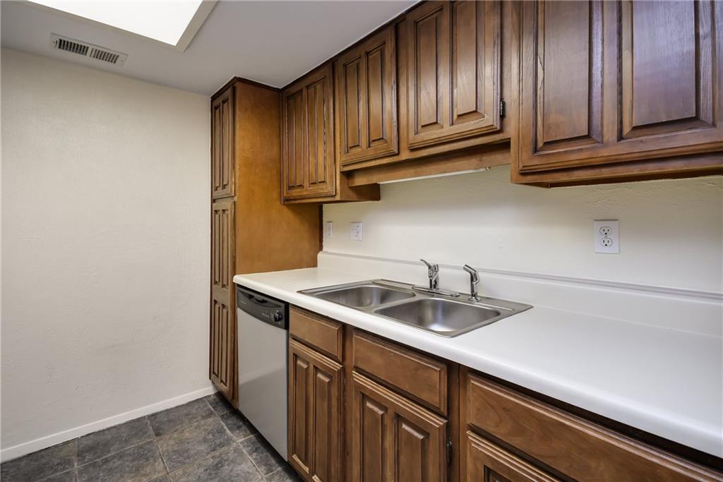 8210 Bent Tree Rd # 144, Austin, TX 78759