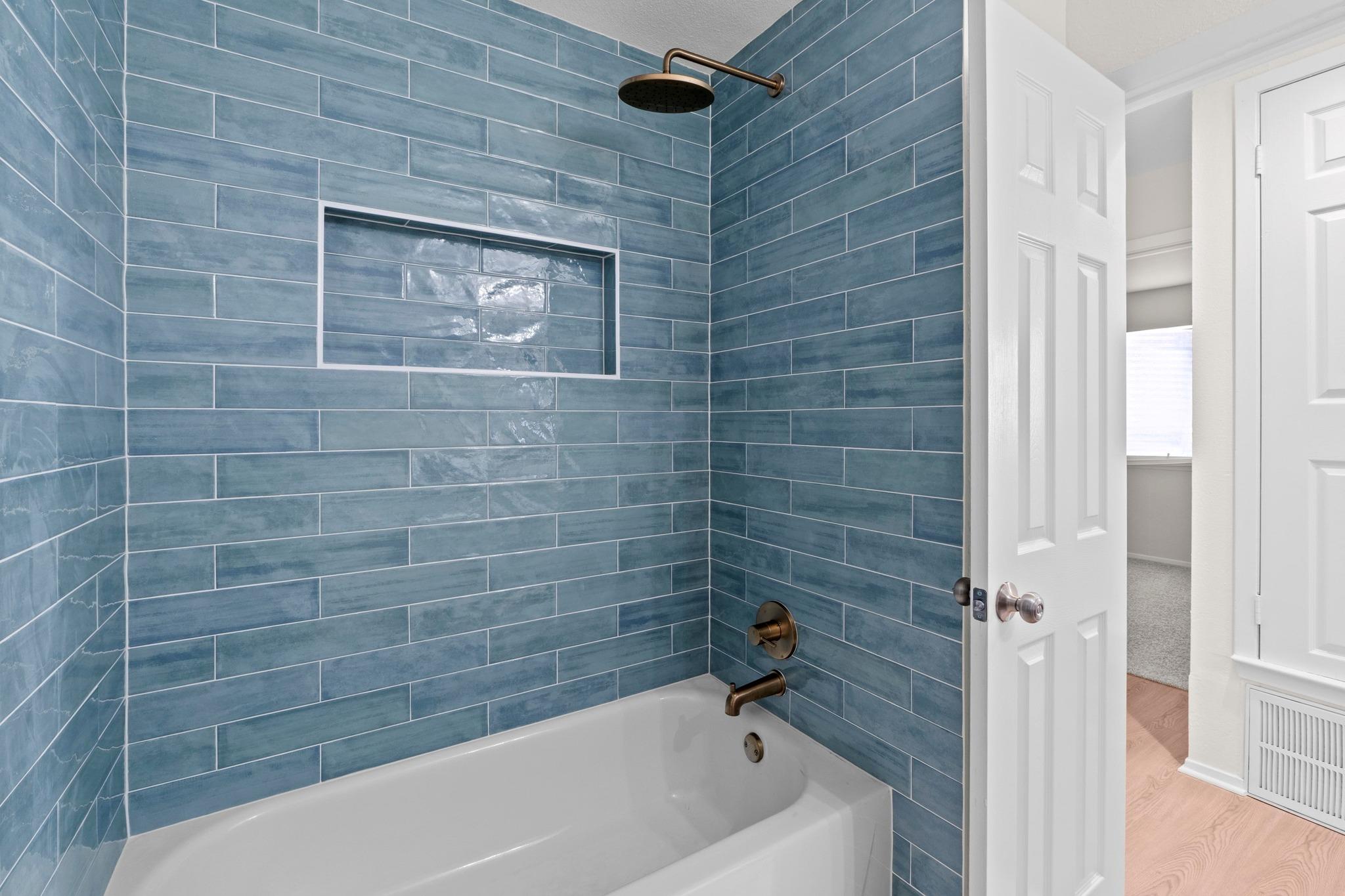 6601 Sunstrip Dr, Austin, TX 78745