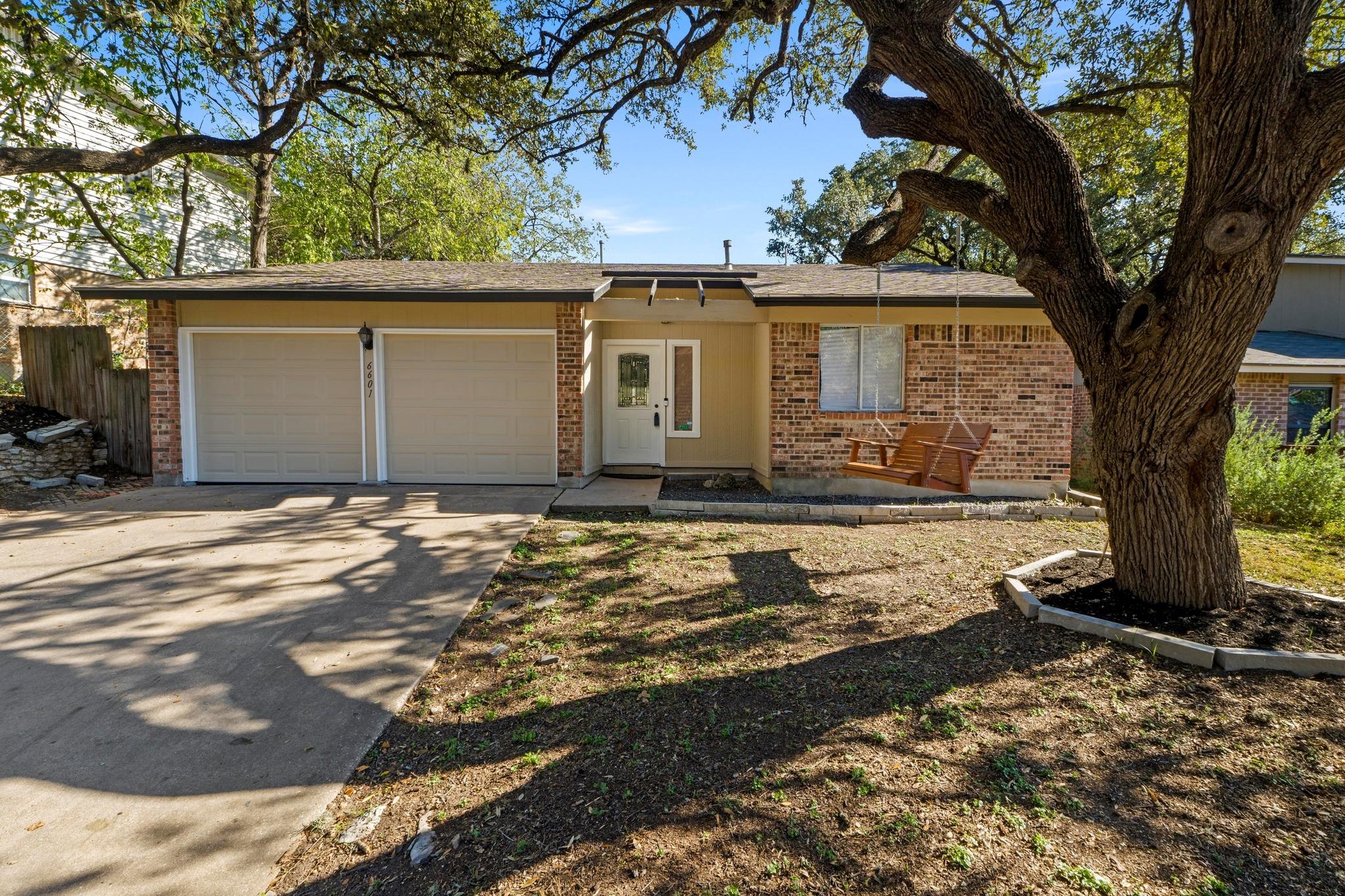 6601 Sunstrip Dr, Austin, TX 78745