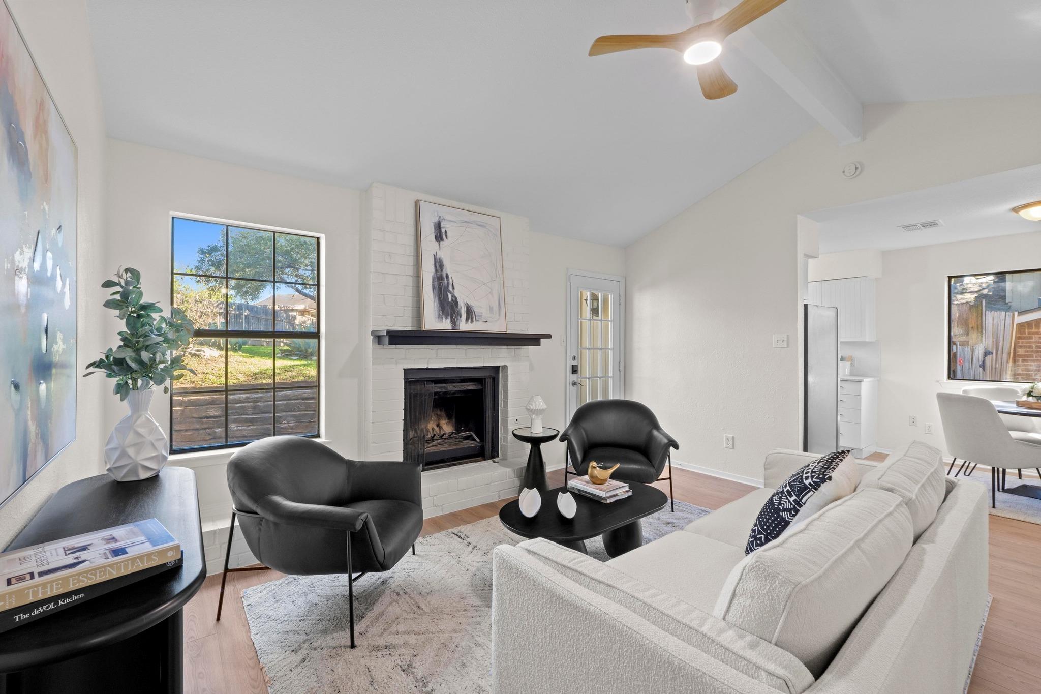 6601 Sunstrip Dr, Austin, TX 78745