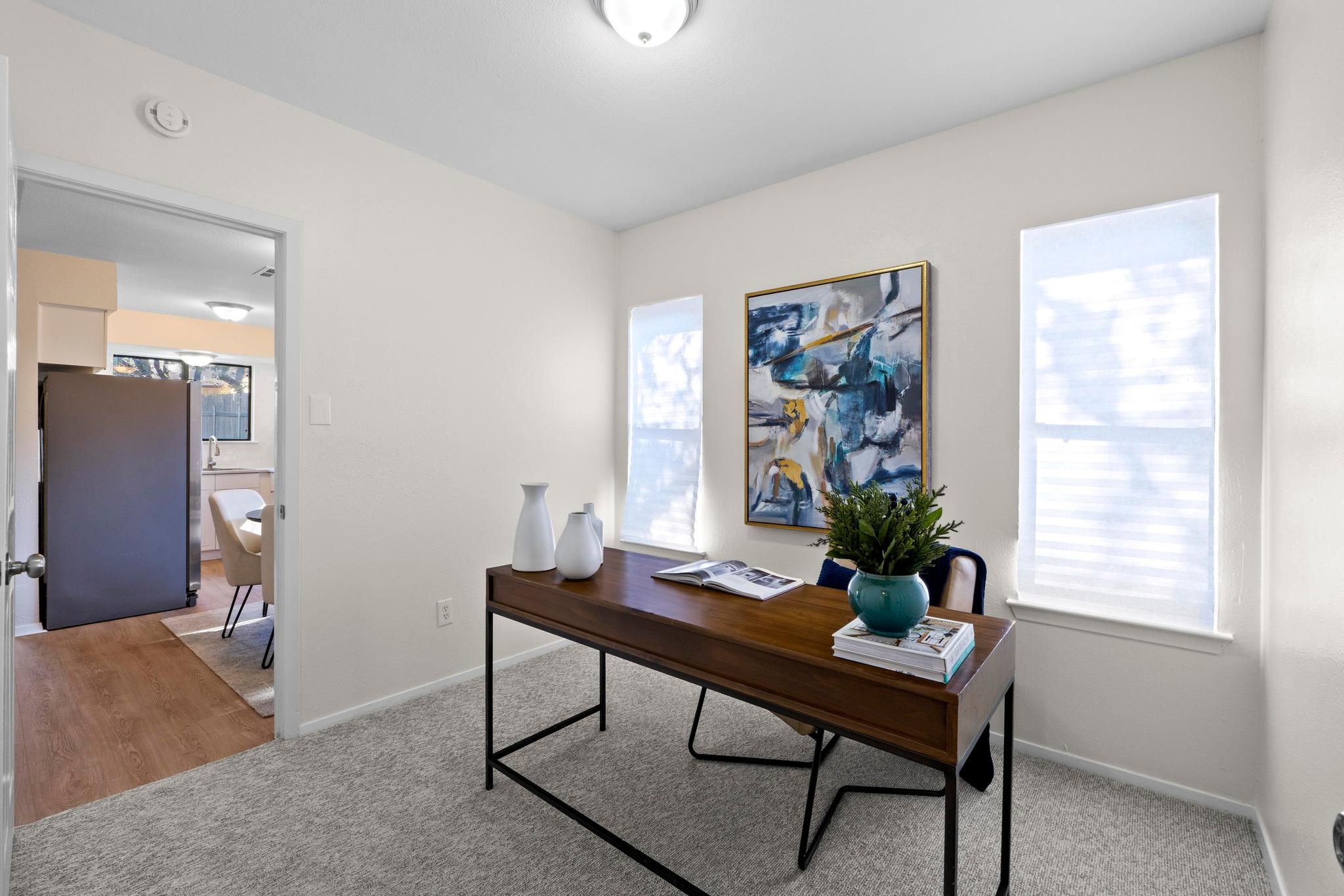 6601 Sunstrip Dr, Austin, TX 78745