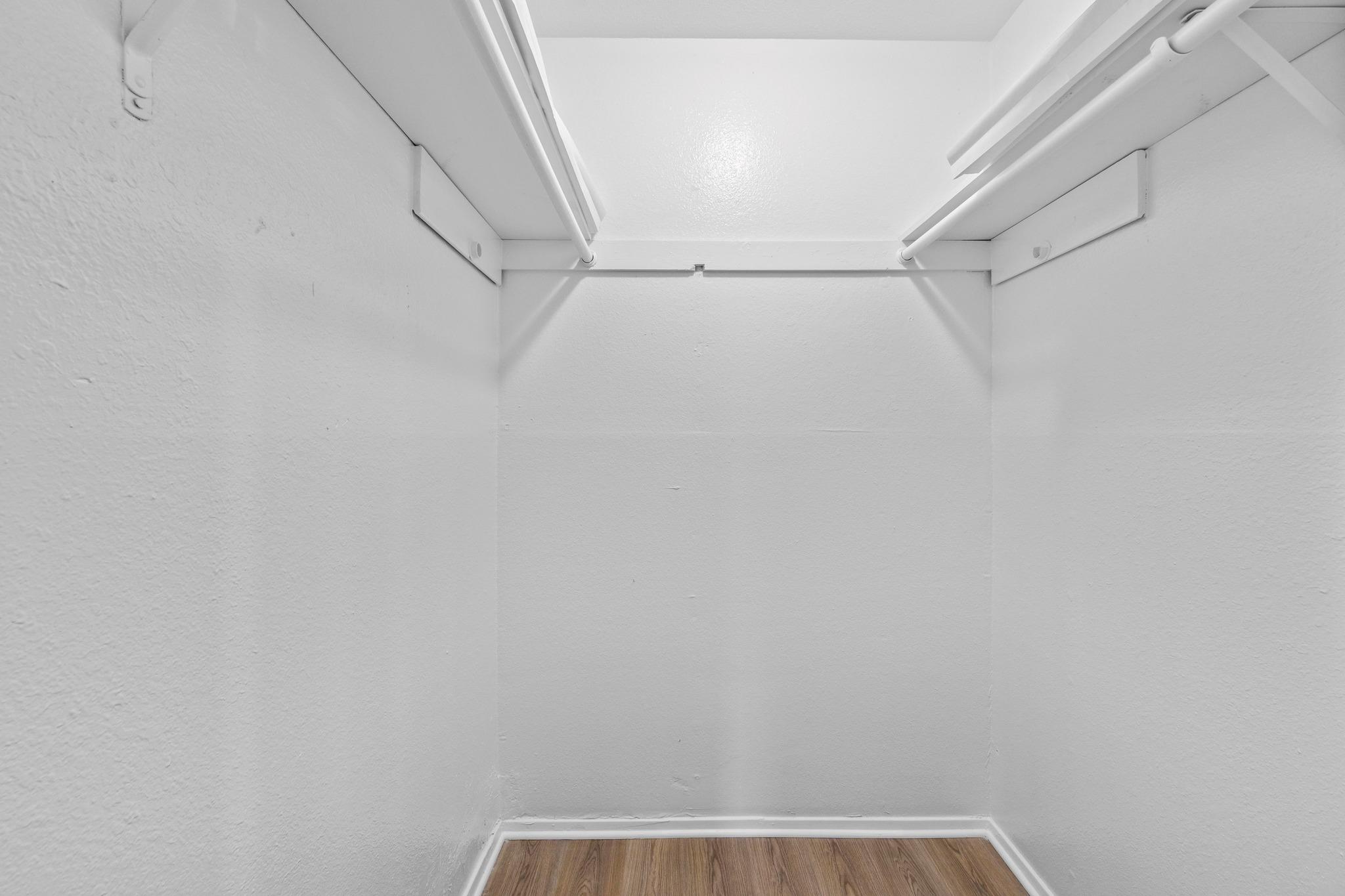 6601 Sunstrip Dr, Austin, TX 78745