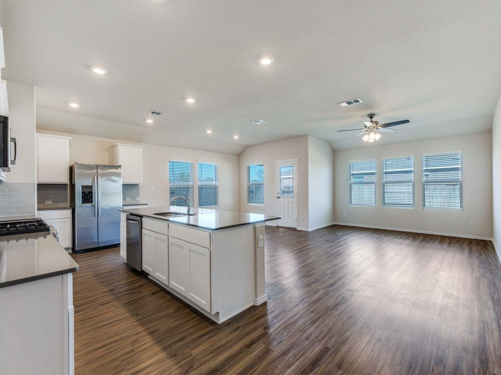 114 Isaac Millsaps Trl, Bastrop, TX 78602