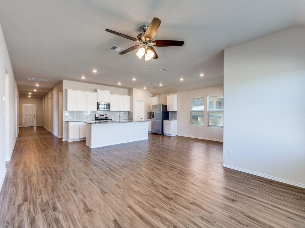 114 Isaac Millsaps Trl, Bastrop, TX 78602