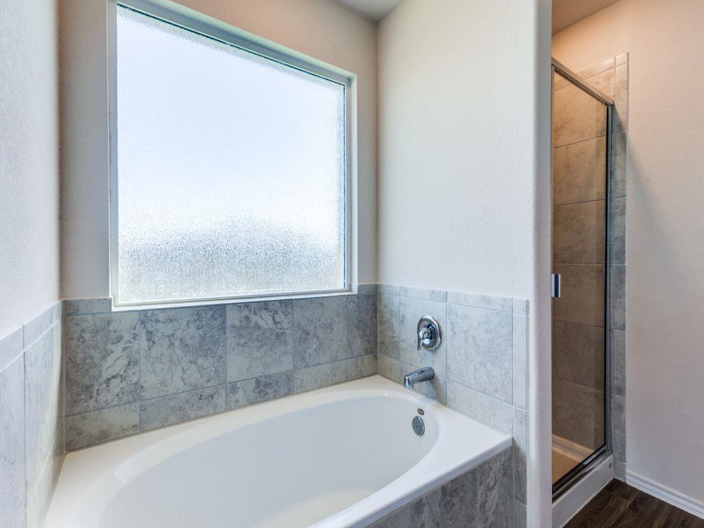 114 Isaac Millsaps Trl, Bastrop, TX 78602