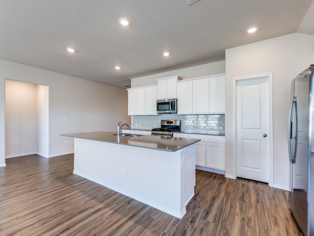 114 Isaac Millsaps Trl, Bastrop, TX 78602