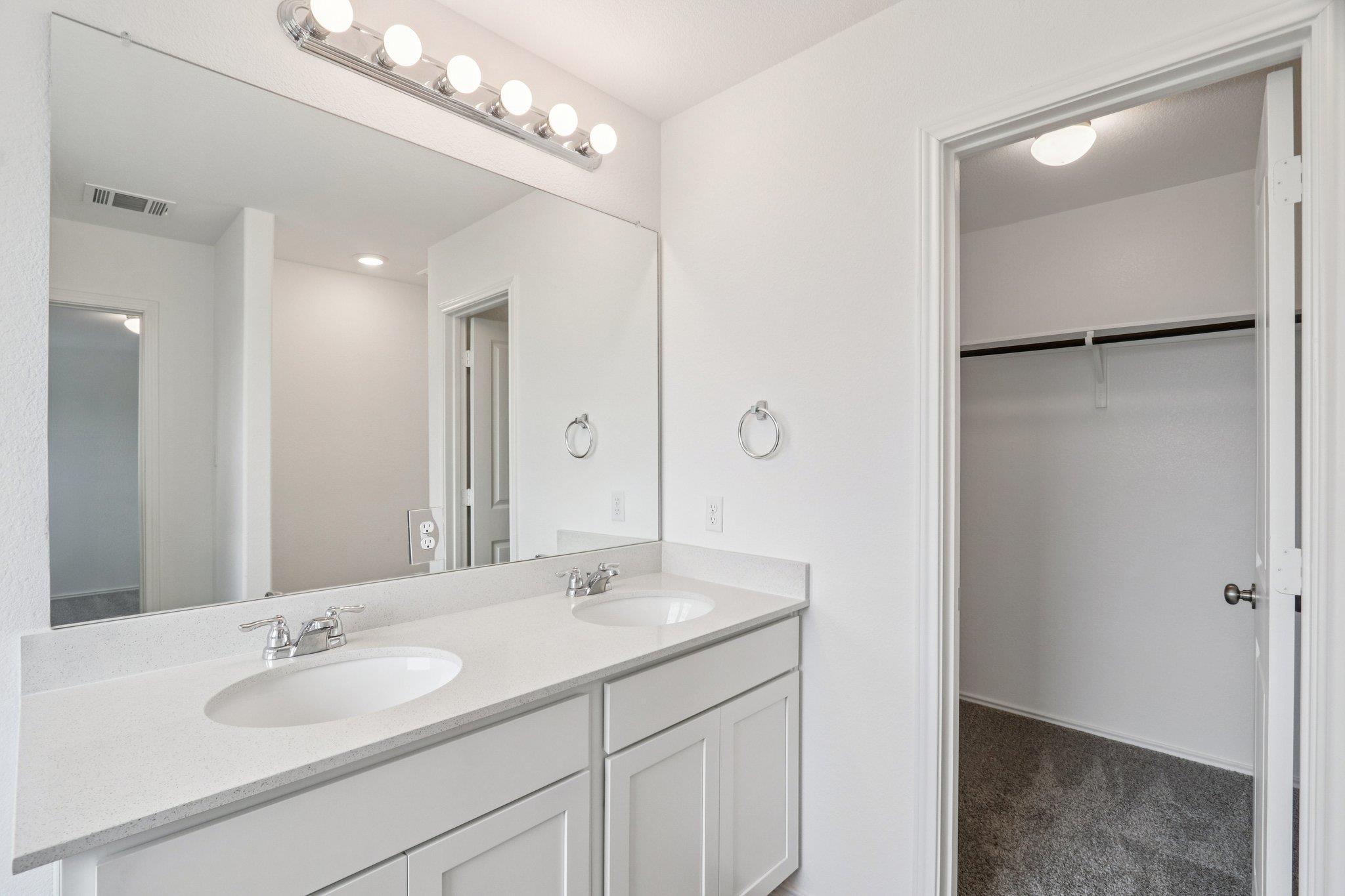 240 Line Of Fire Way, Jarrell, TX 76537