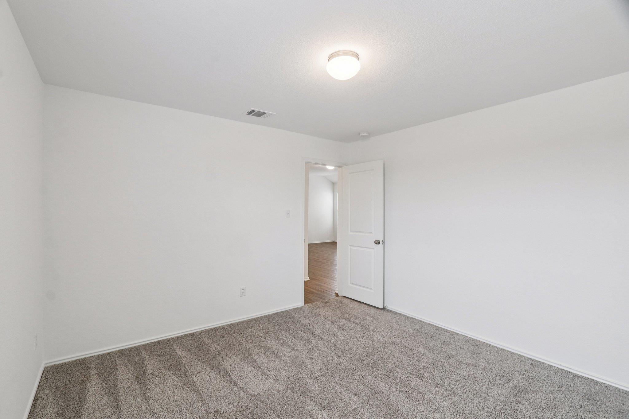 240 Line Of Fire Way, Jarrell, TX 76537