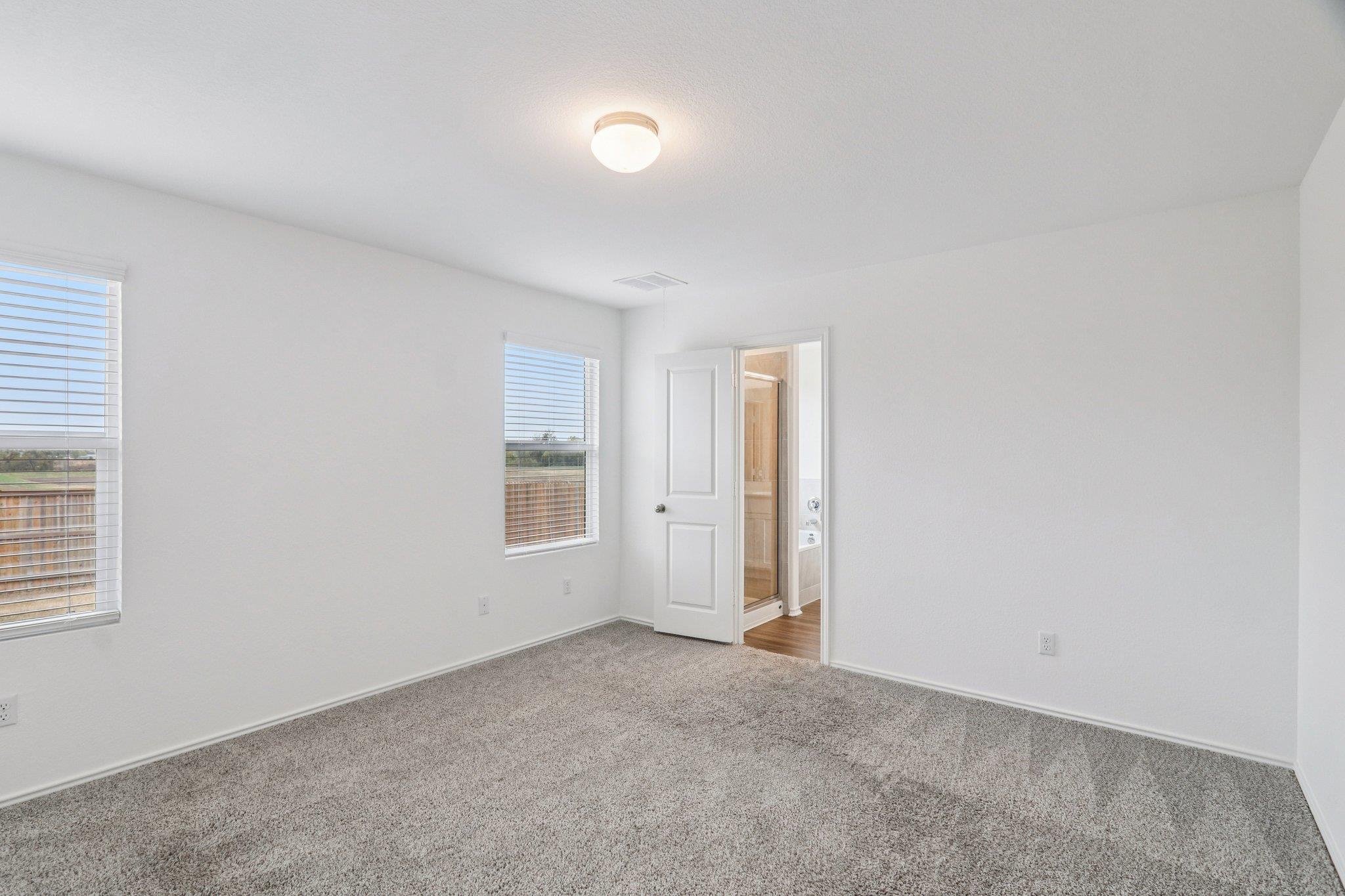 240 Line Of Fire Way, Jarrell, TX 76537