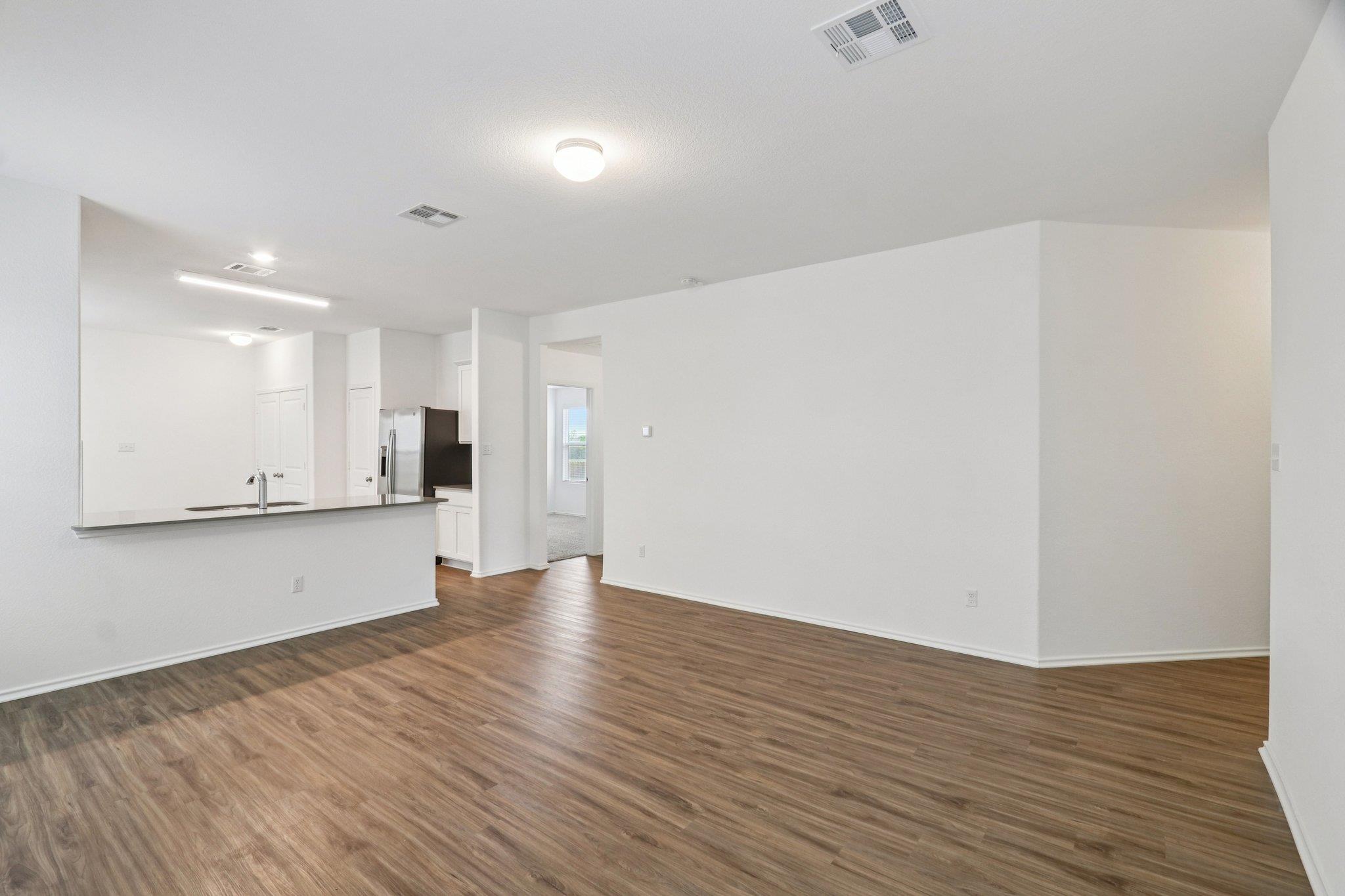 240 Line Of Fire Way, Jarrell, TX 76537