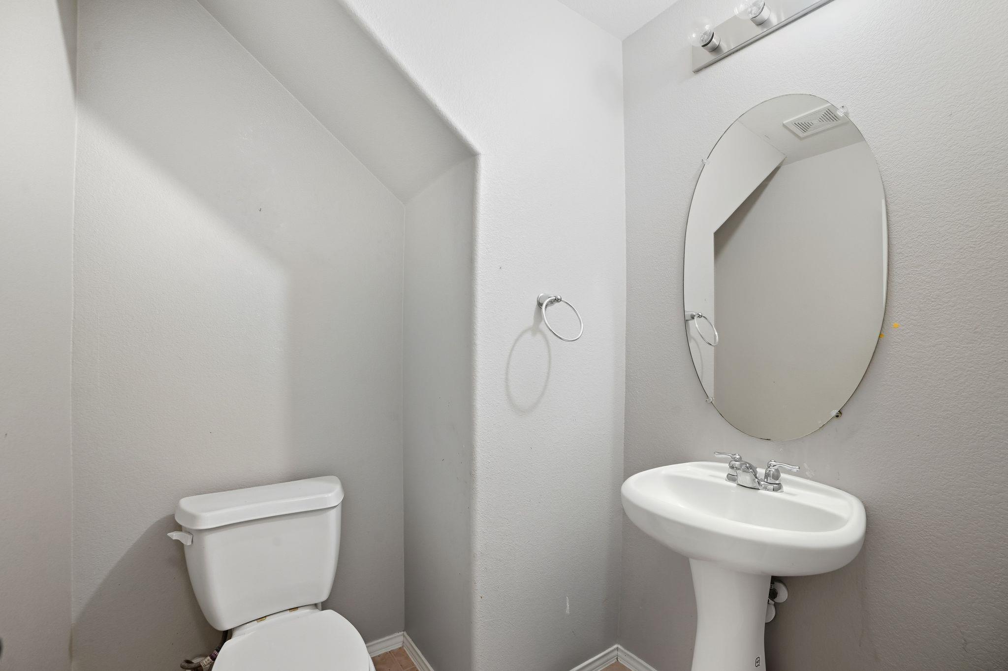 316 Housefinch Loop, Leander, TX 78641