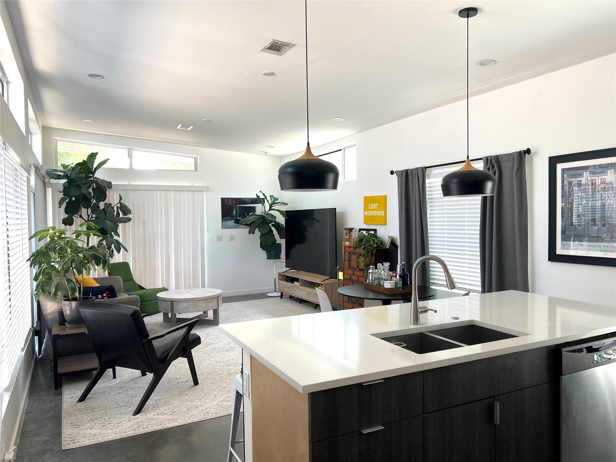 1159 Perry Rd # A, Austin, TX 78721