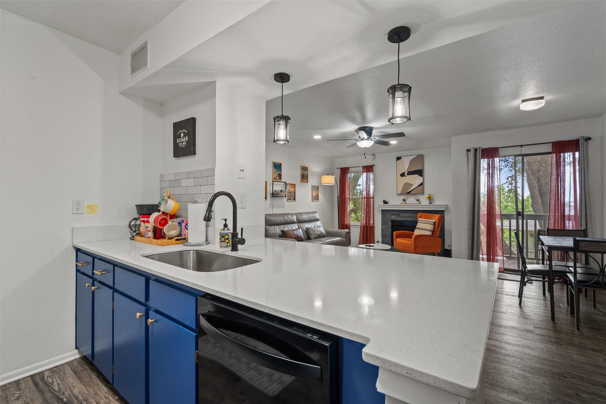 4500 E Oltorf St # D-410, Austin, TX 78741