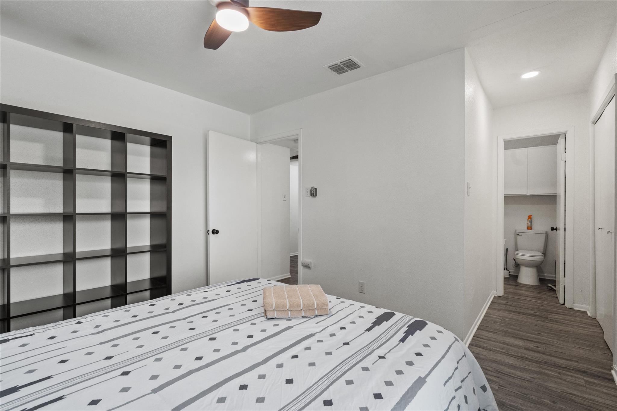 4500 E Oltorf St # D-410, Austin, TX 78741