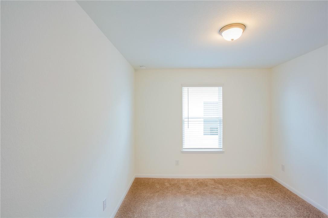 112 Rebel Red Rd, Liberty Hill, TX 78642