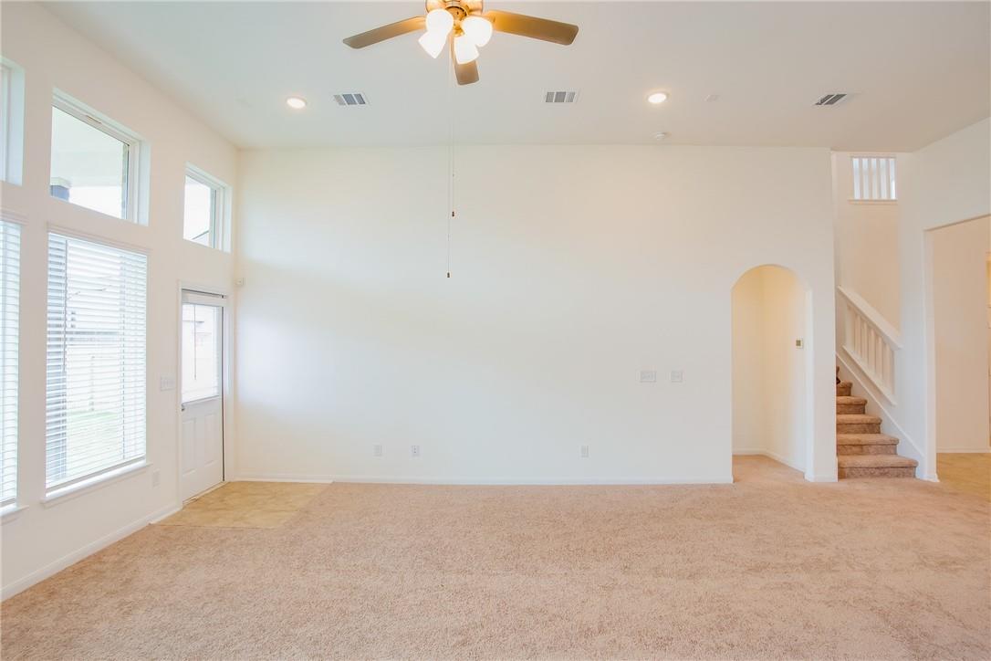 112 Rebel Red Rd, Liberty Hill, TX 78642