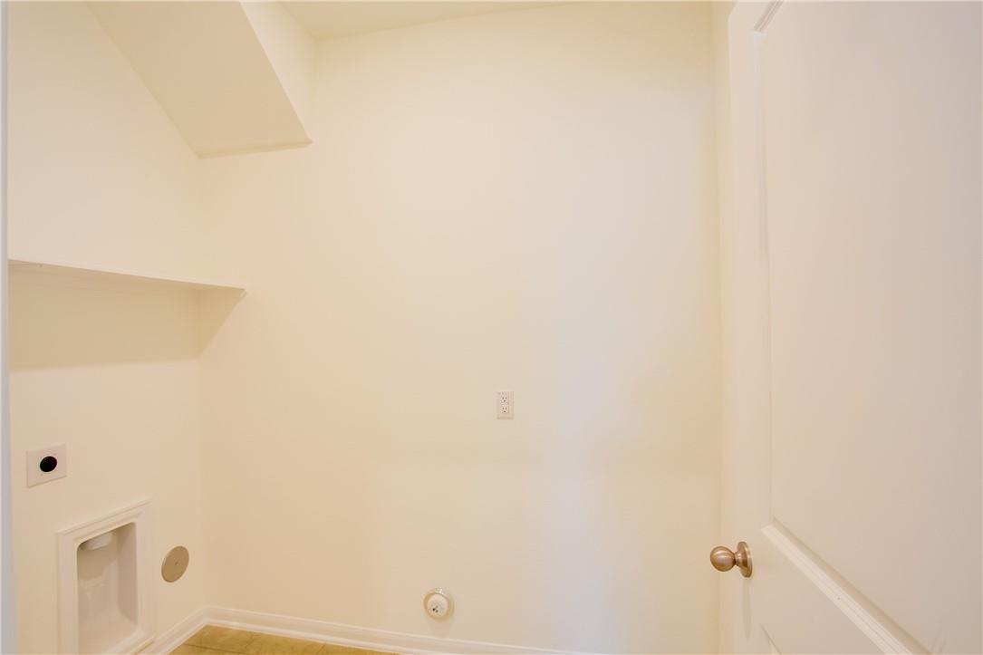 112 Rebel Red Rd, Liberty Hill, TX 78642