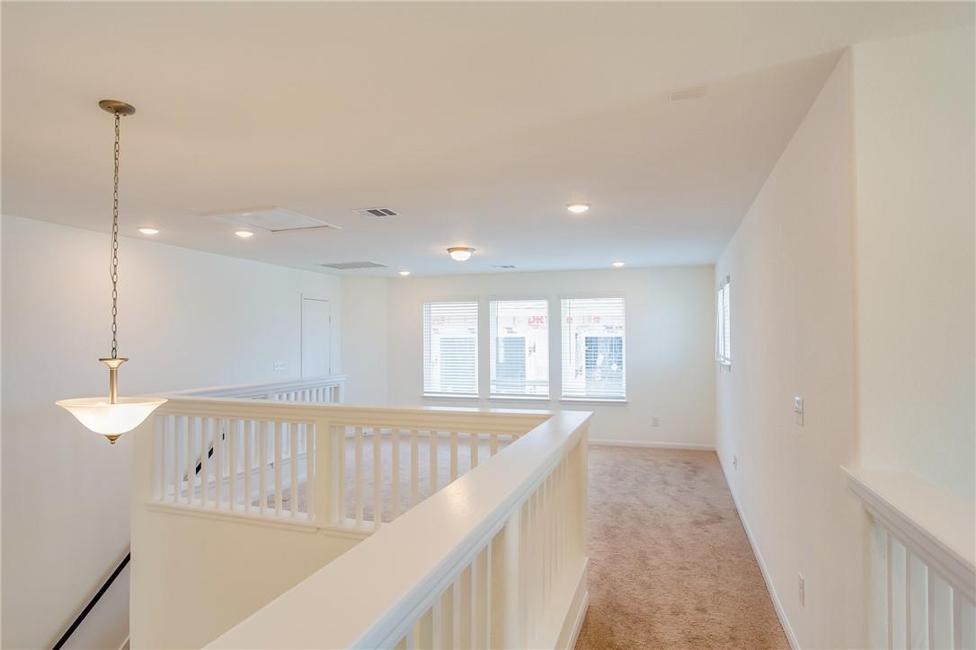 112 Rebel Red Rd, Liberty Hill, TX 78642