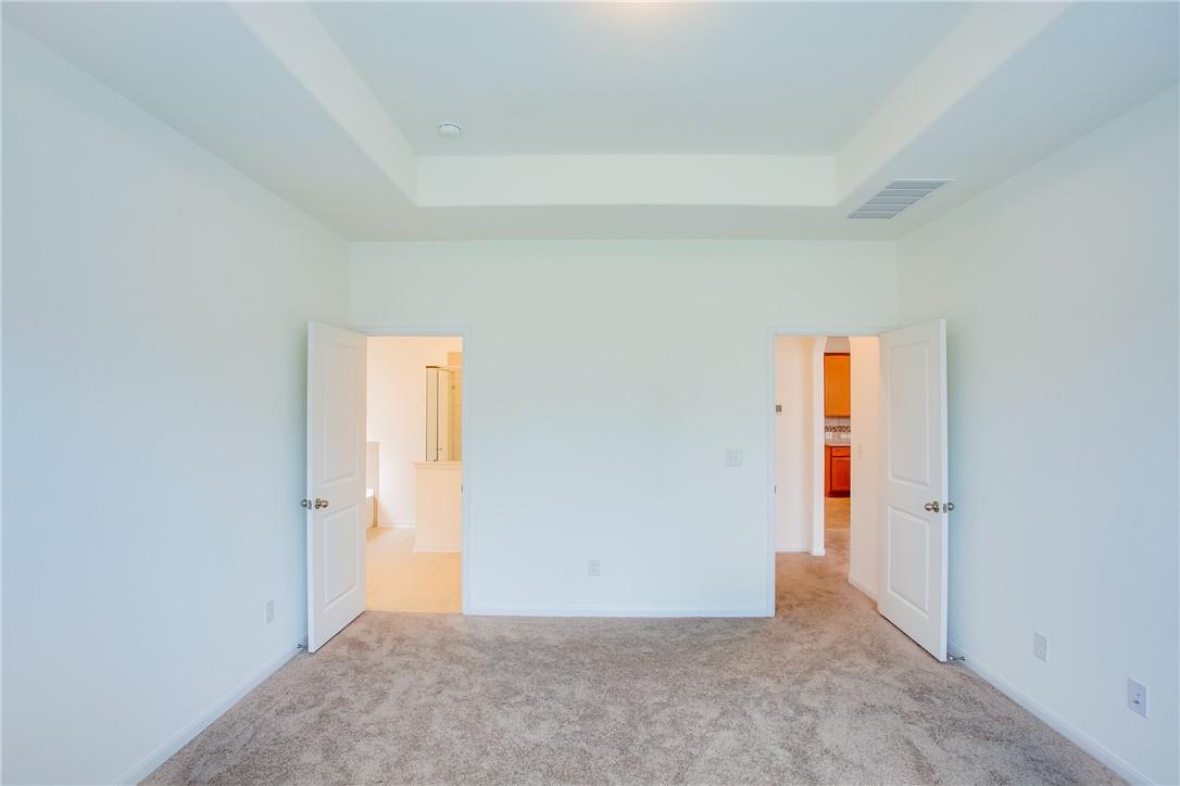 112 Rebel Red Rd, Liberty Hill, TX 78642