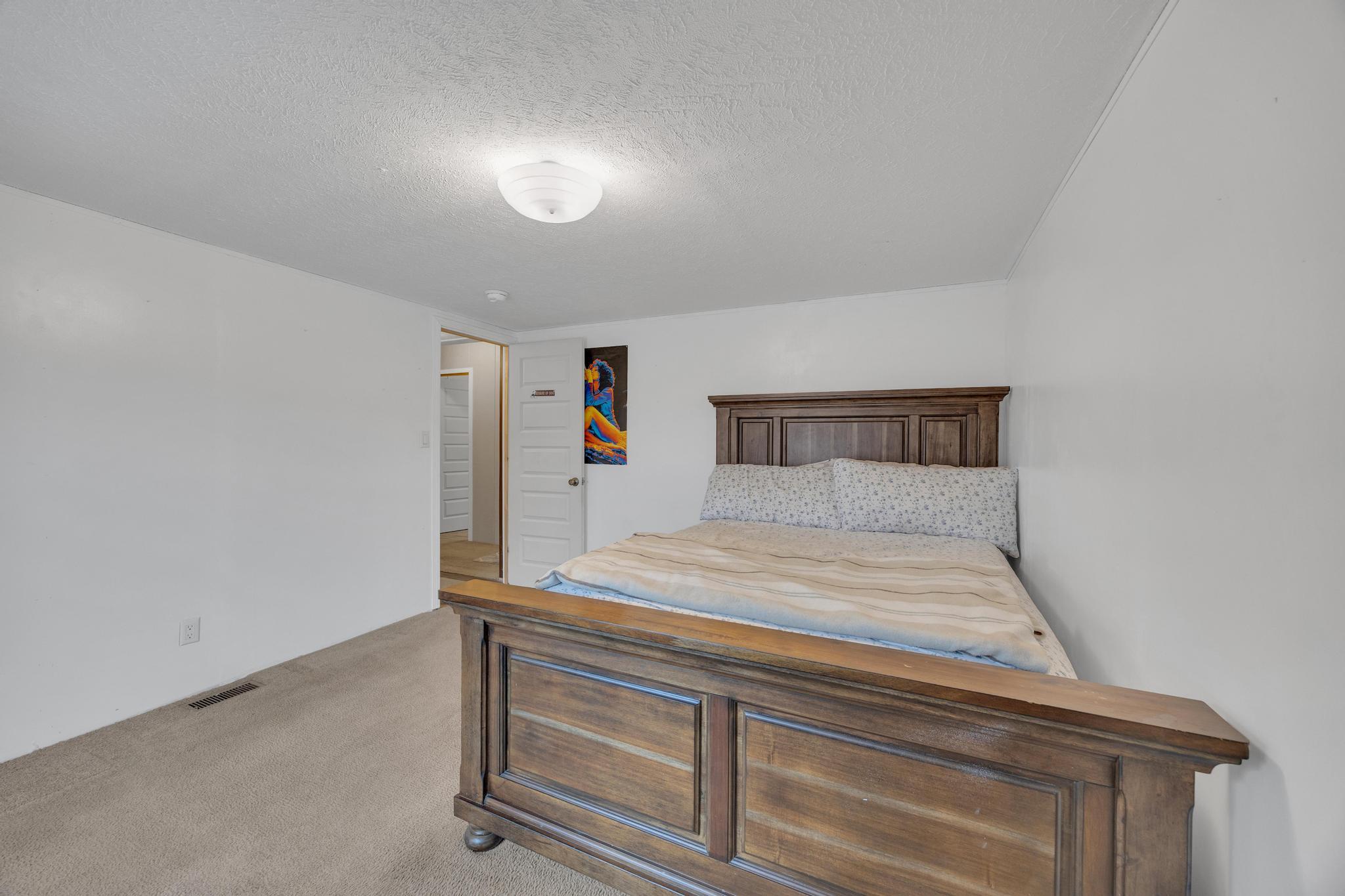 354 Oak Arbor Trl, Del Valle, TX 78617