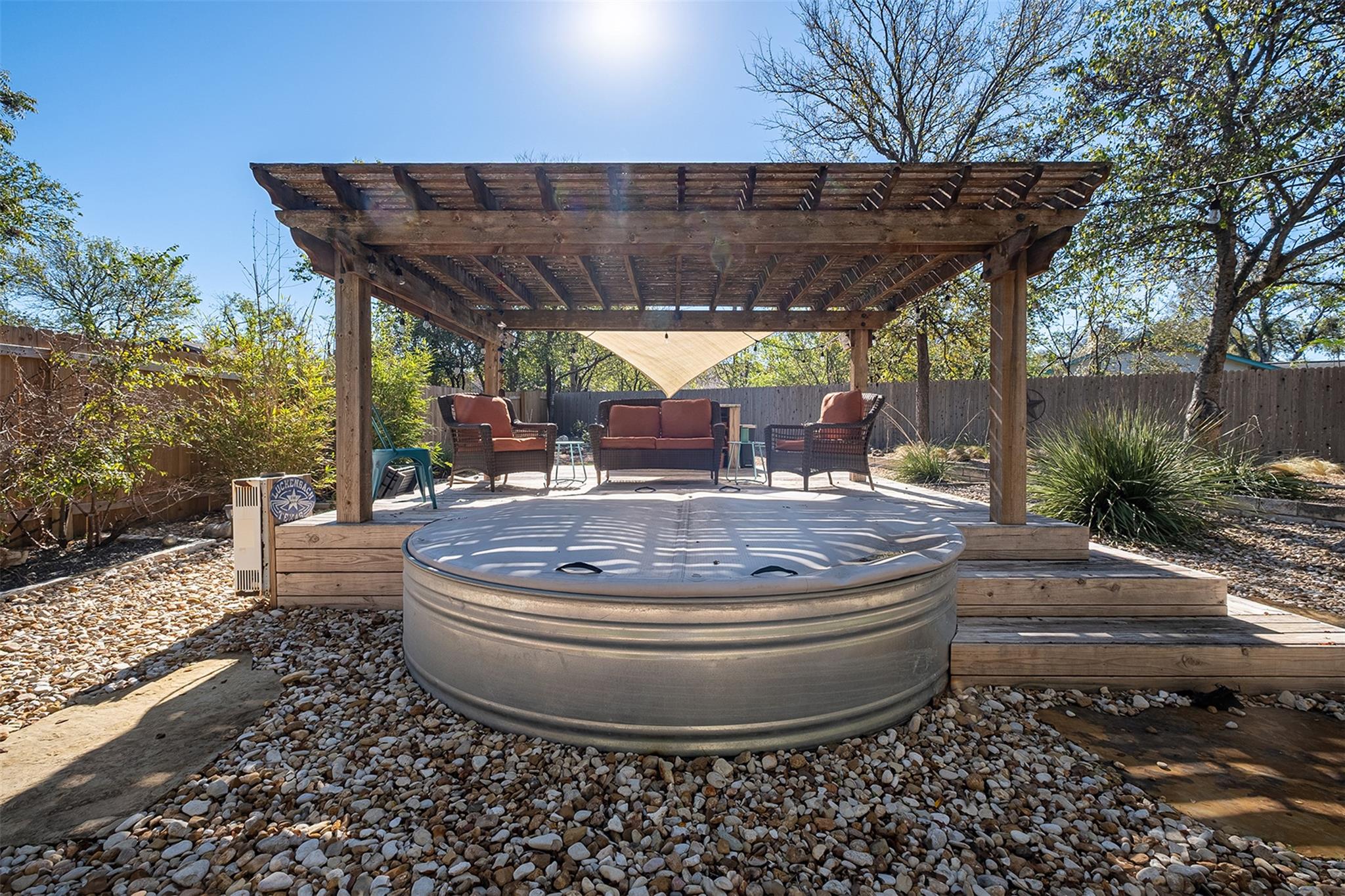 2317 Amur Dr, Austin, TX 78745