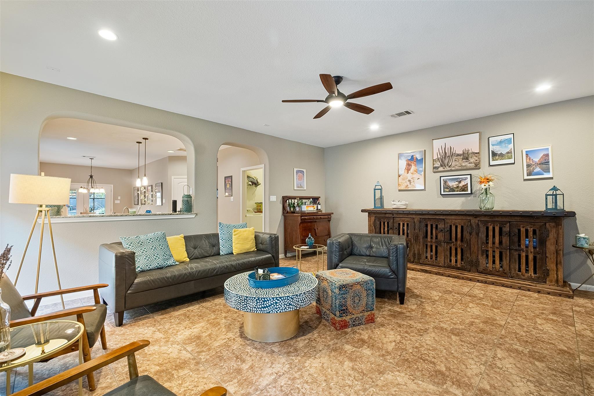 2317 Amur Dr, Austin, TX 78745