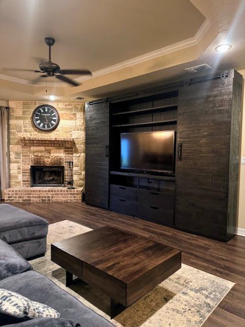 220 Derek Ln, Jarrell, TX 76537