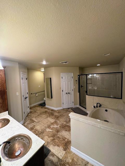 220 Derek Ln, Jarrell, TX 76537