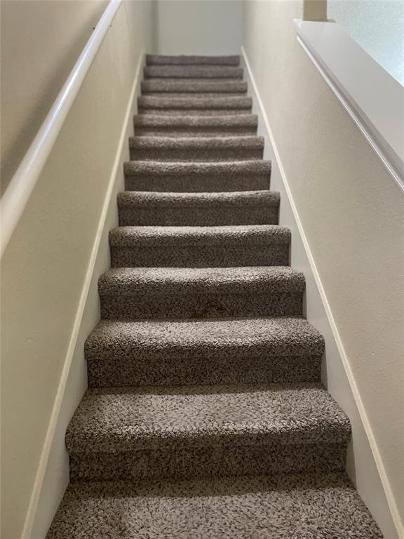 366 JOANNE Loop Unit B, Buda, TX 78610