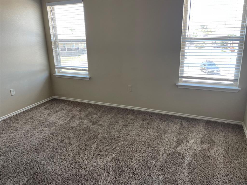 366 JOANNE Loop Unit B, Buda, TX 78610