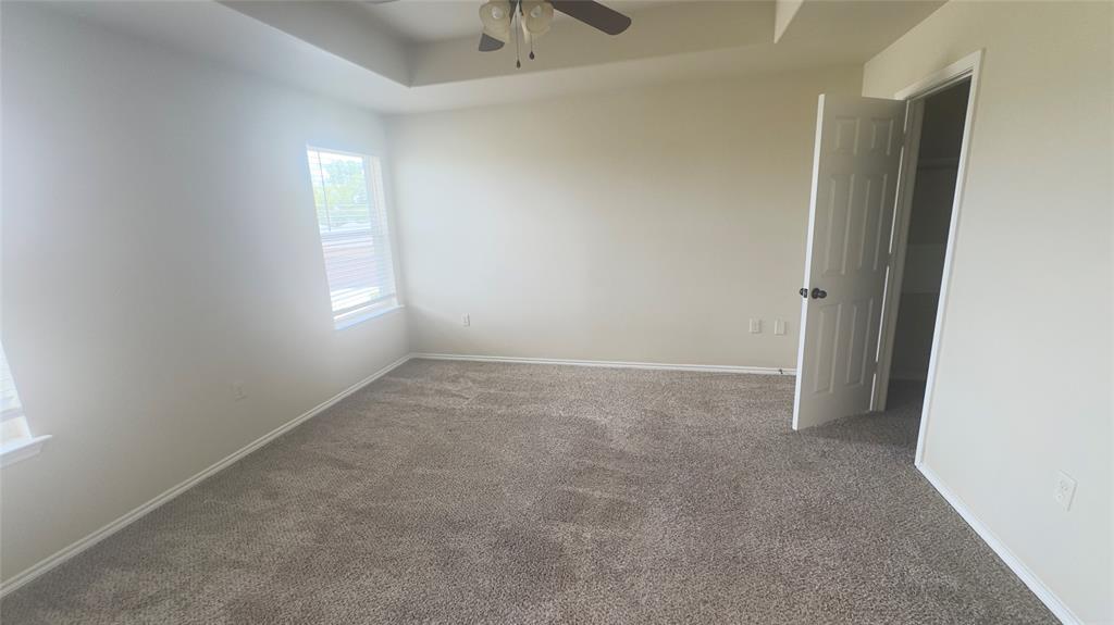 366 JOANNE Loop Unit B, Buda, TX 78610