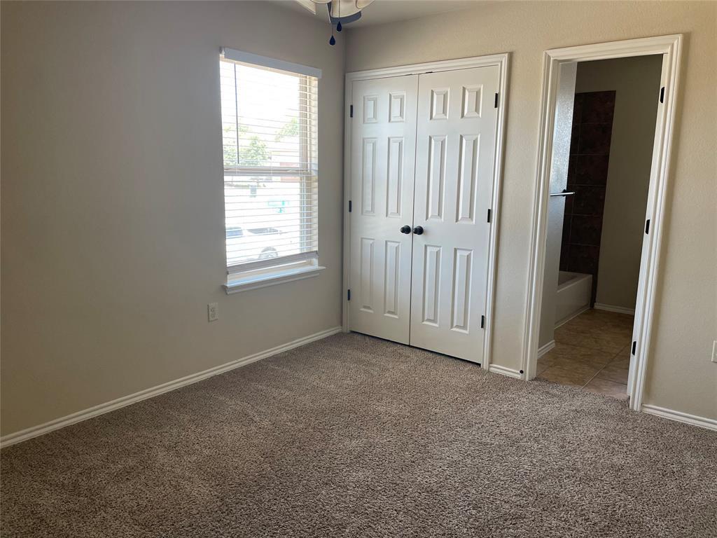 366 JOANNE Loop Unit B, Buda, TX 78610