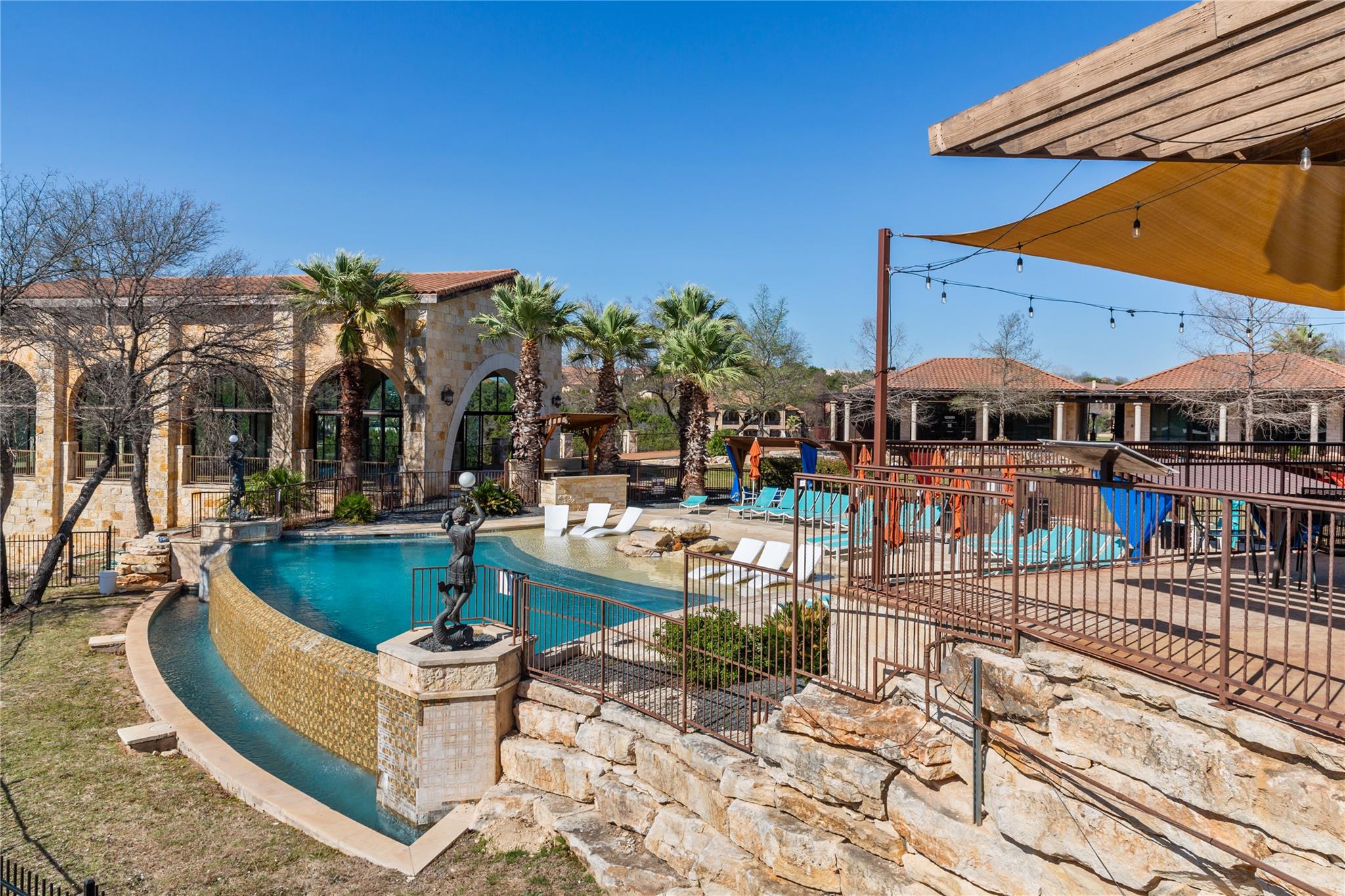 904 Arundel Rd, Lakeway, TX 78738