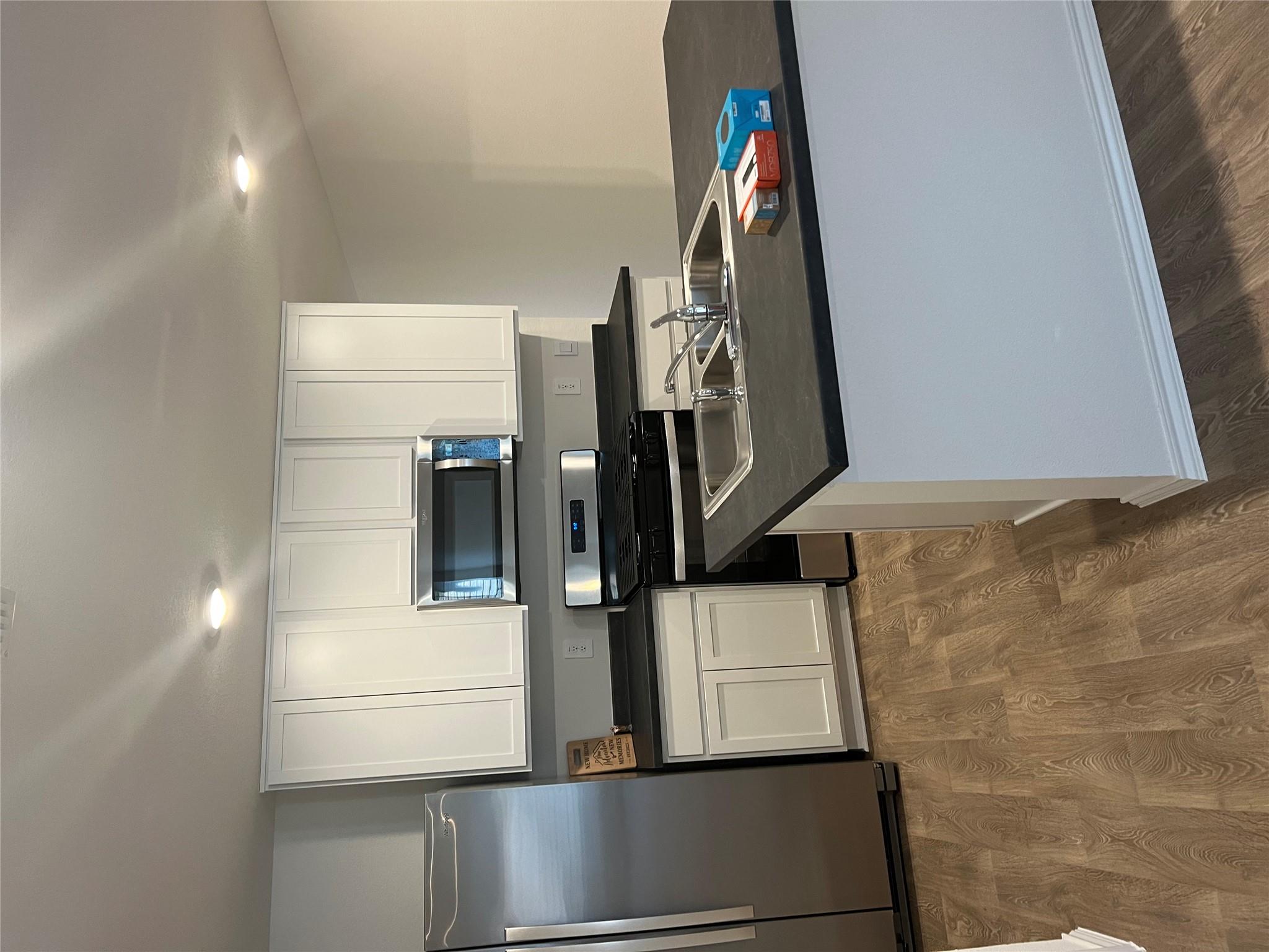 214 Alkali Dr, Buda, TX 78610