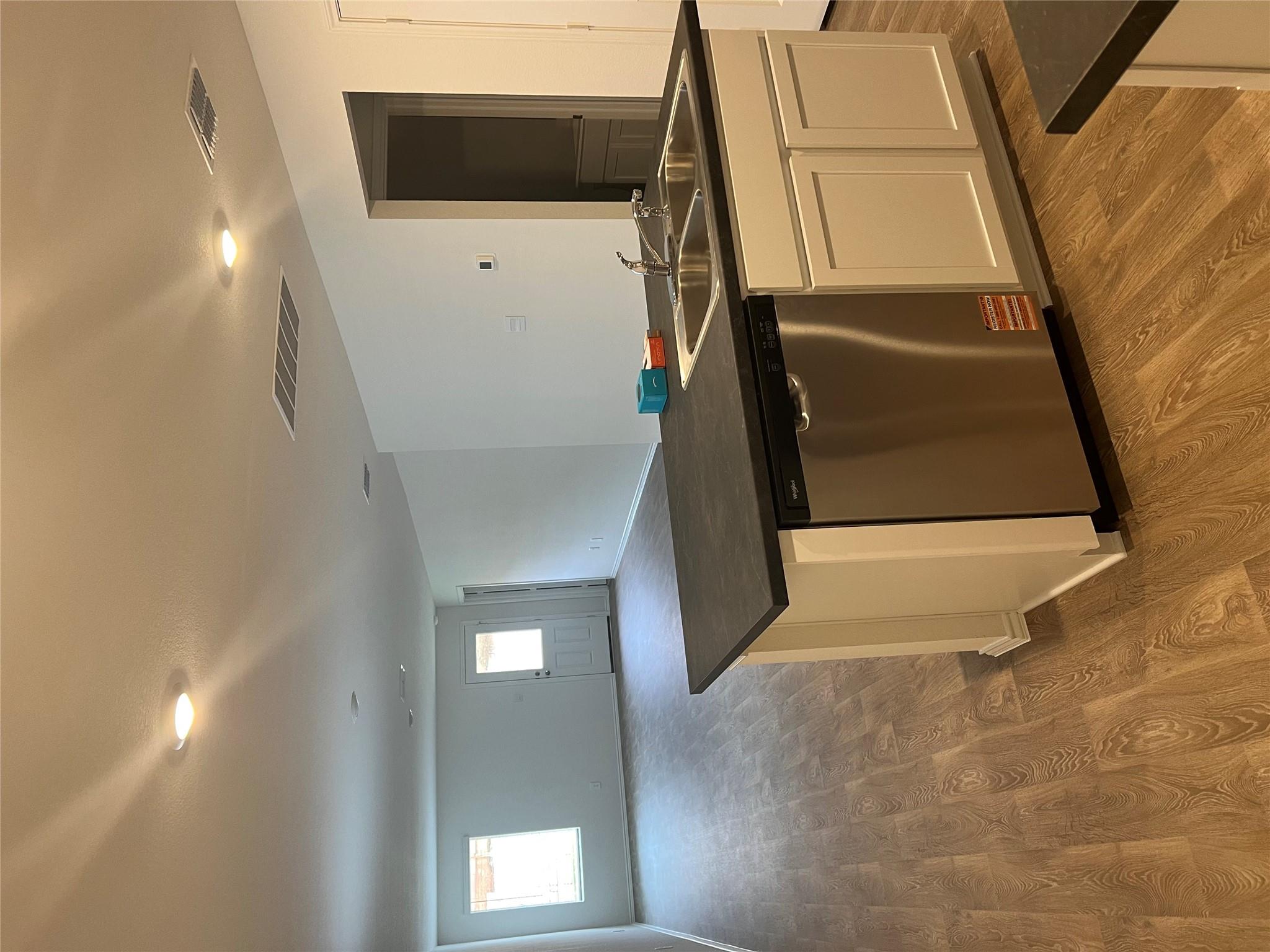 214 Alkali Dr, Buda, TX 78610